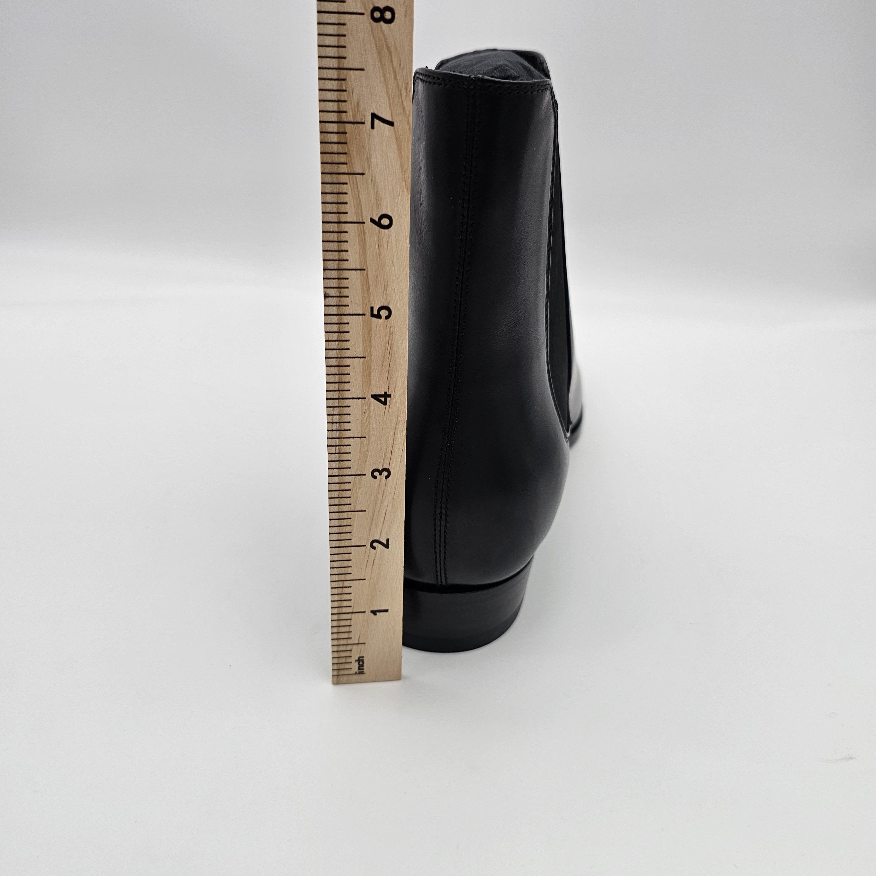 Saint Laurent Paris Saint Laurent Wyatt 30 Chelsea Boots Leather Black U.S 9 Size US 9 / EU 42 - 4 Thumbnail