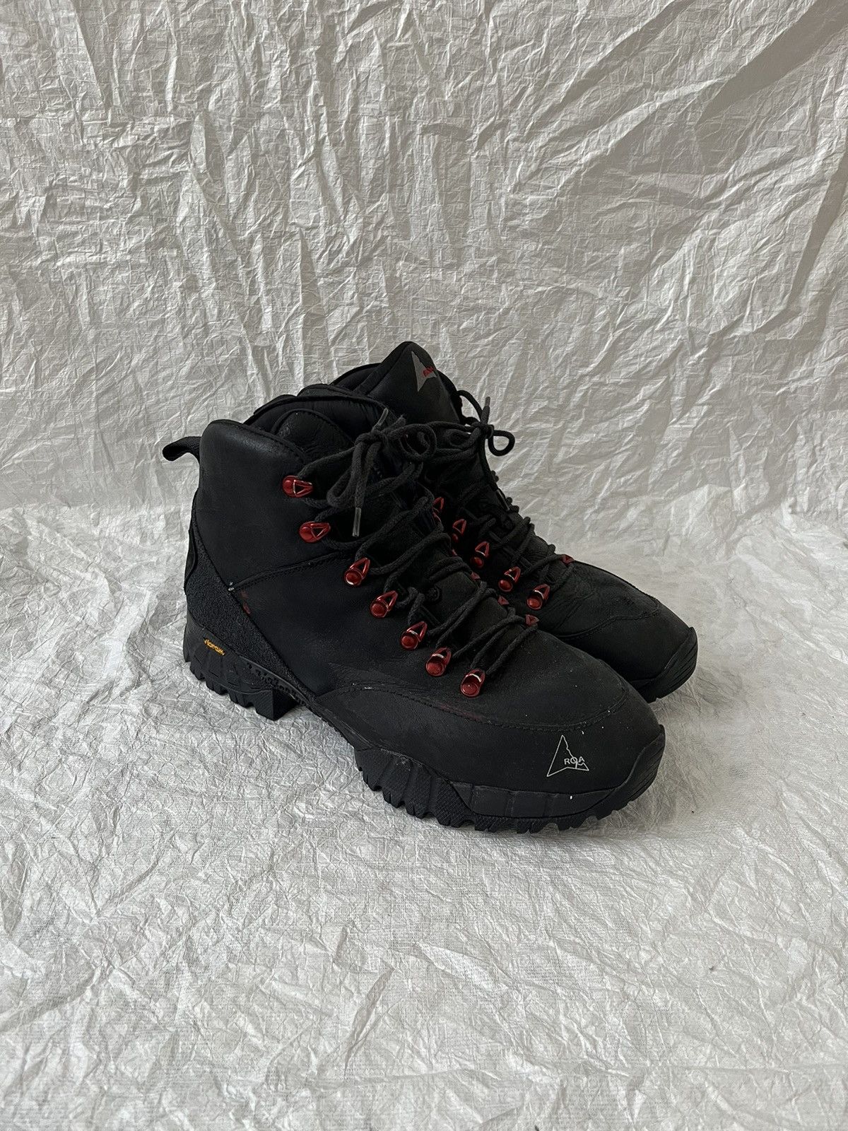Roa Hiking Andreas fw18 paint splatter boots