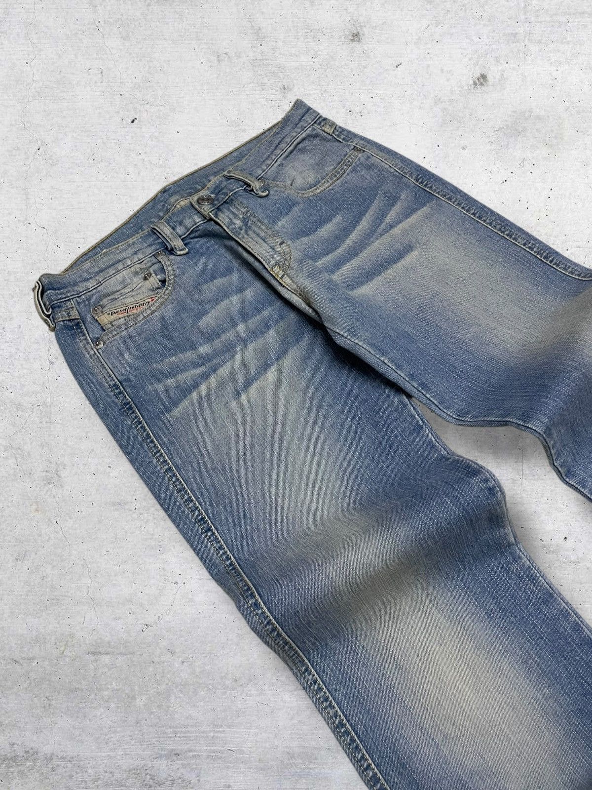 Diesel VINTAGE DIESEL INDUSTRY DESIGNER 90S BLUEWASHED FLARE DENIM Size US 28 / EU 44 - 7 Thumbnail