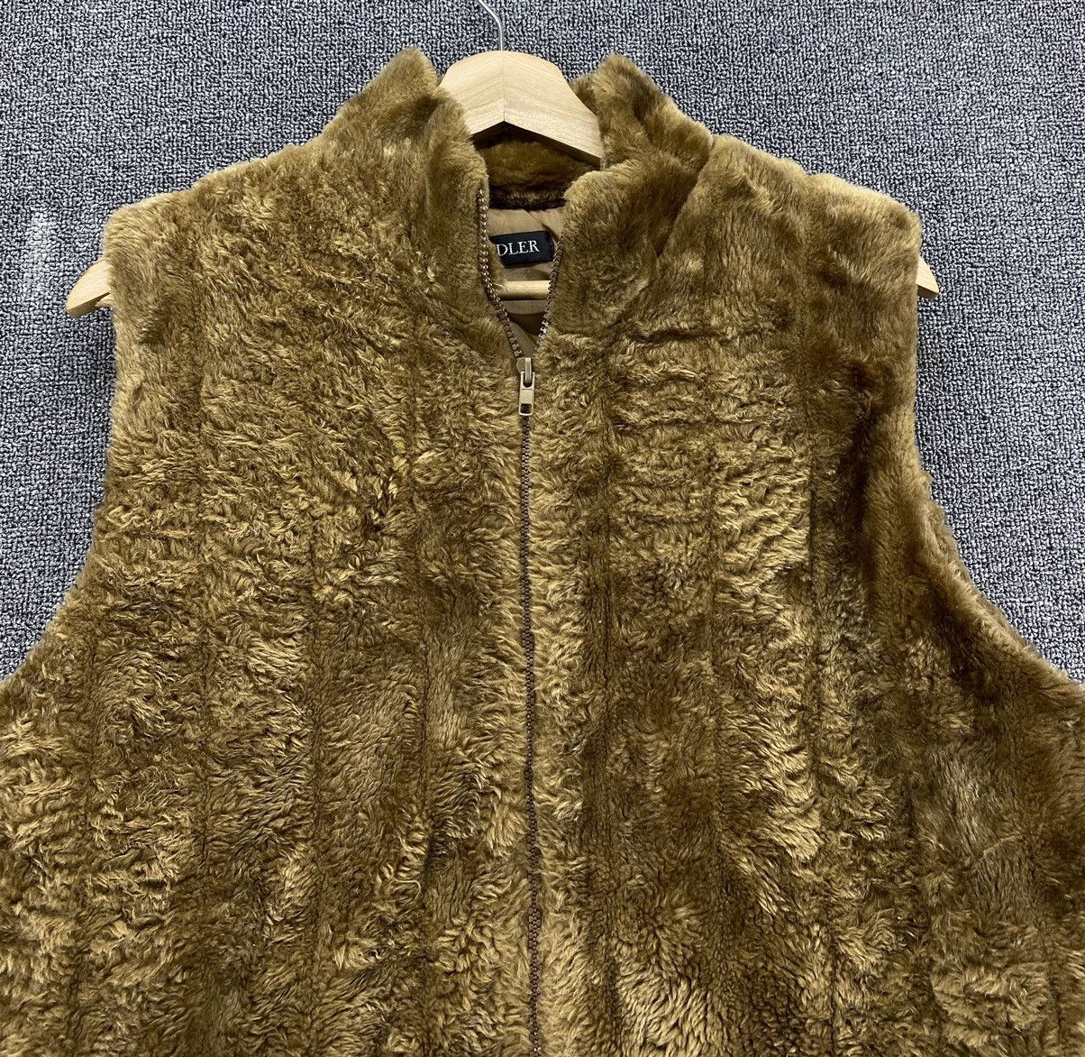Japanese Brand Vintage Edler Brown Faux Fur Vest Size M / US 6-8 / IT 42-44 - 3 Thumbnail