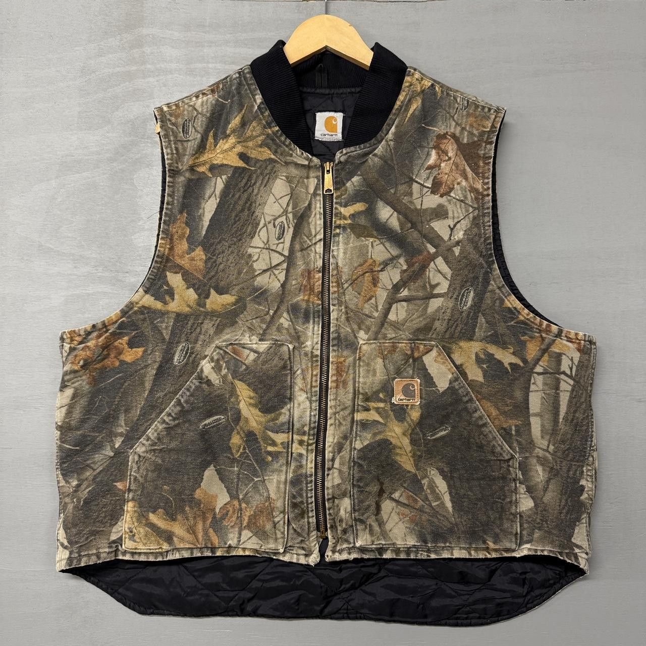 Carhartt Carhartt Camouflage Zip Up Quilt Lined Vest Men’s XL Size US XL / EU 56 / 4 - 1 Thumbnail