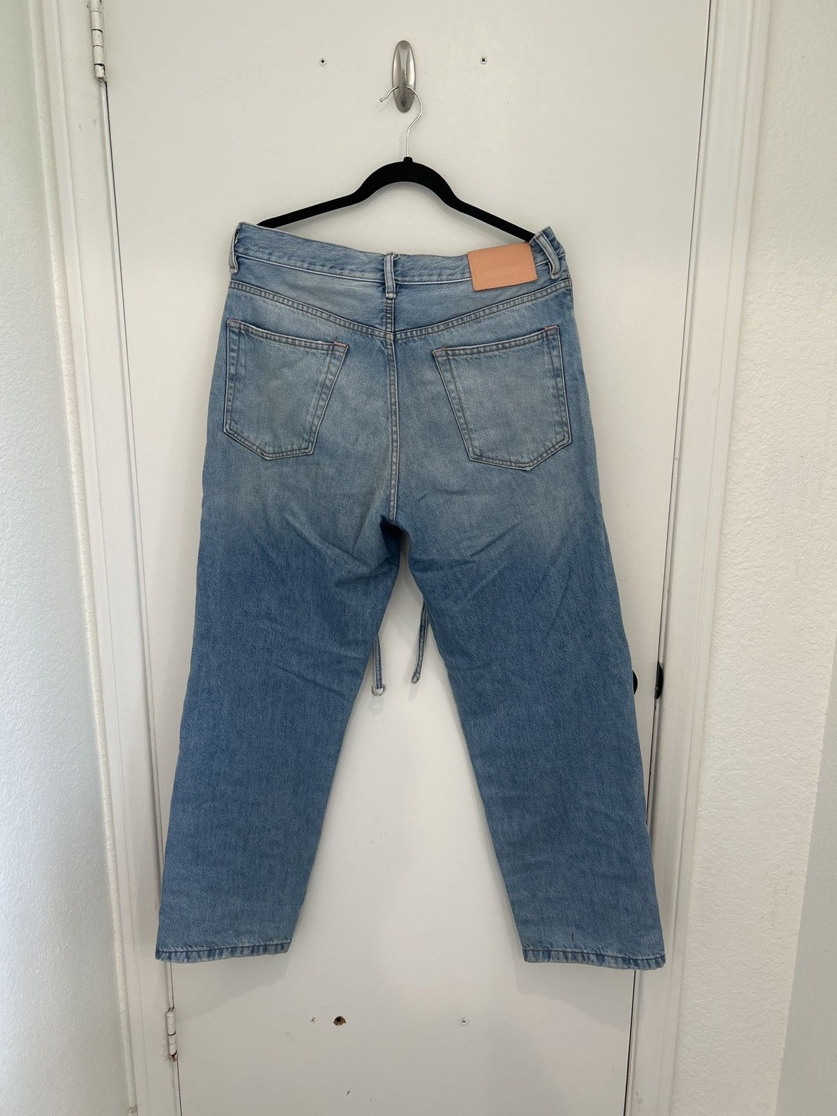 Acne Studios Acne studios 1991 light blue wash jeans loose fit Size US 32 / EU 48 - 2 Thumbnail