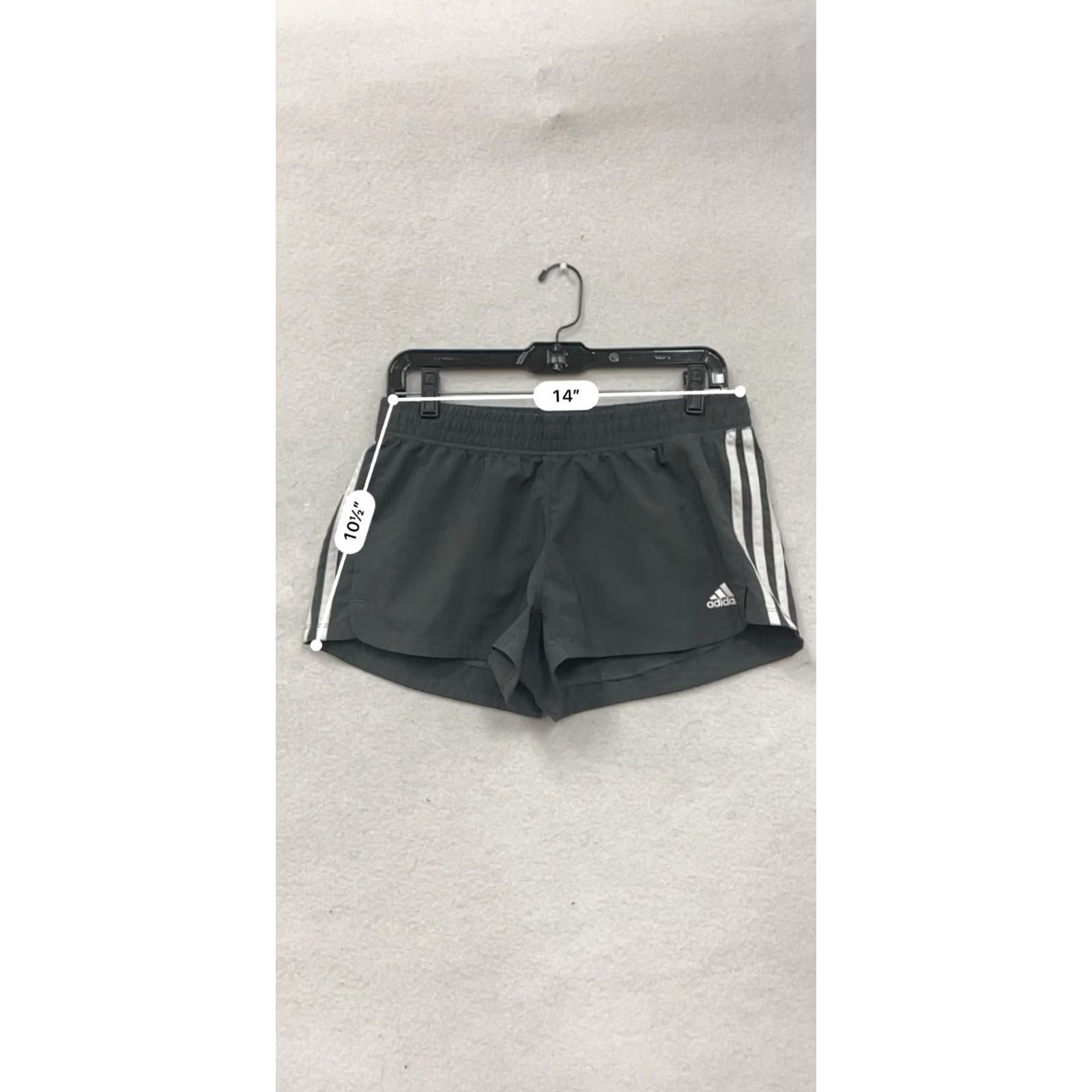 Adidas Adidas Womens Athletic Shorts M Gray Regular Polyester Activewear Like New Mens? Size 32" / US 10 / IT 46 - 6 Thumbnail