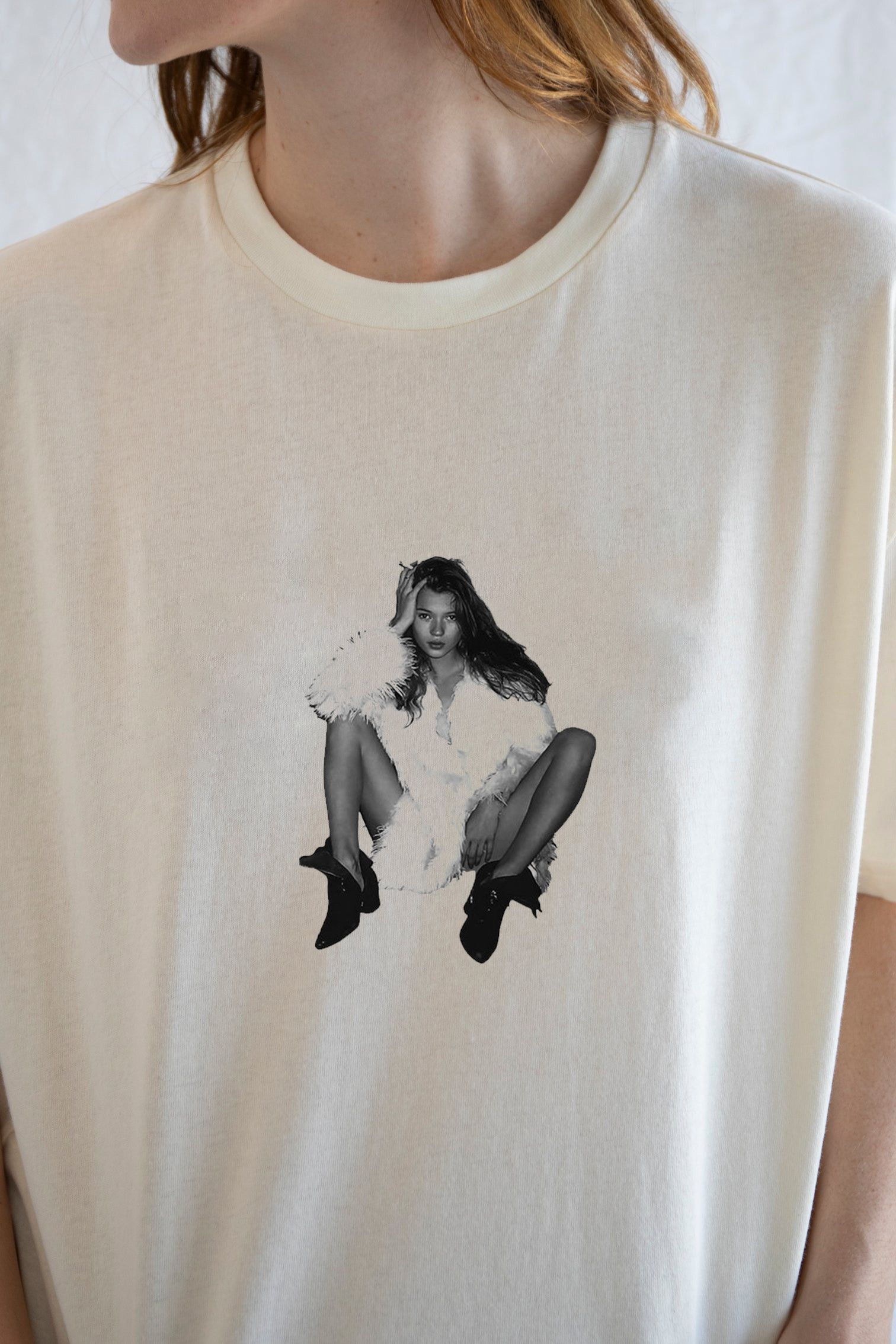 Designer × Vintage Kate Moss Tee – Iconic 90s Supermodel Aesthetic Size S / US 4 / IT 40 - 3 Thumbnail