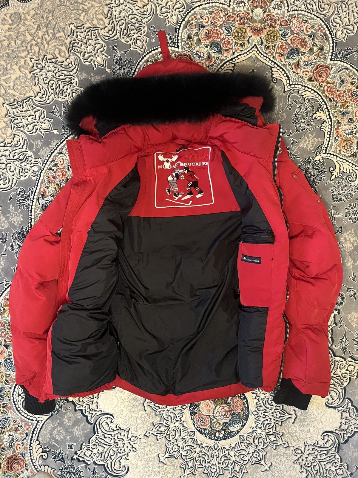 Moose Knuckles Red women’s Moose knuckles puffer jacket with fur hood Size L / US 10 / IT 46 - 20 Thumbnail