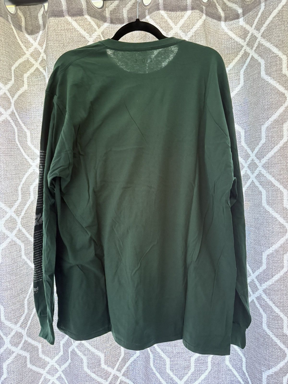 Other SZA Ctrl Tour long sleeve Size US XL / EU 56 / 4 - 2 Thumbnail