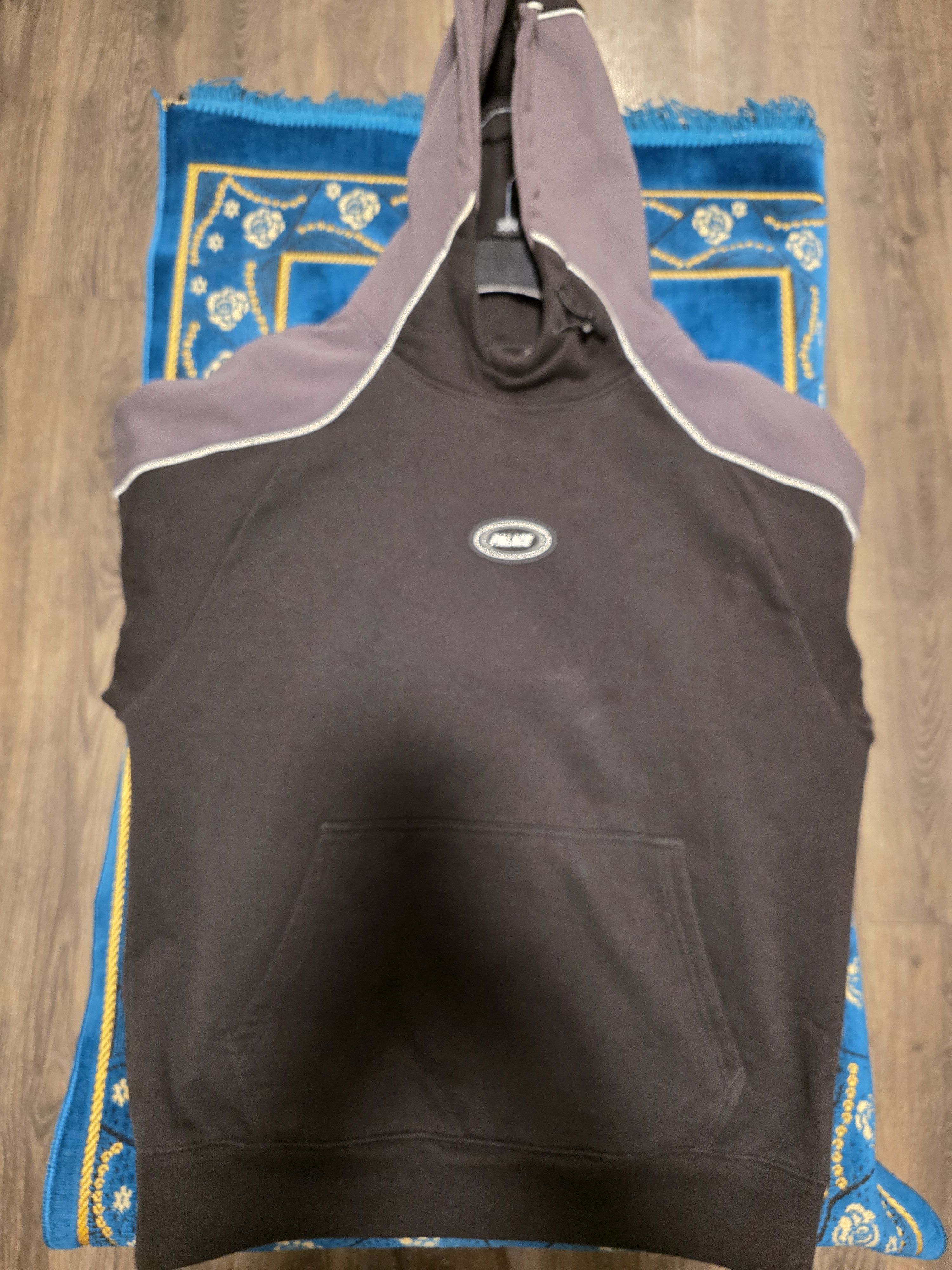Palace Palace Run It Hood Black Size US M / EU 48-50 / 2 - 3 Thumbnail