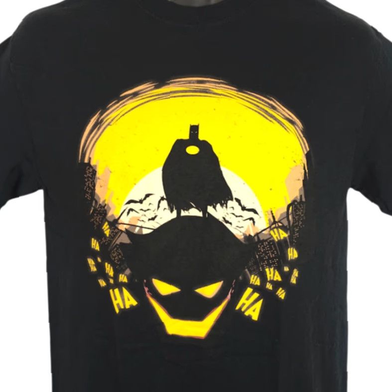 DC Comics Batman Animated Series T Shirt Mens Size Medium Black The Joker DC Comics Size US M / EU 48-50 / 2 - 2 Thumbnail