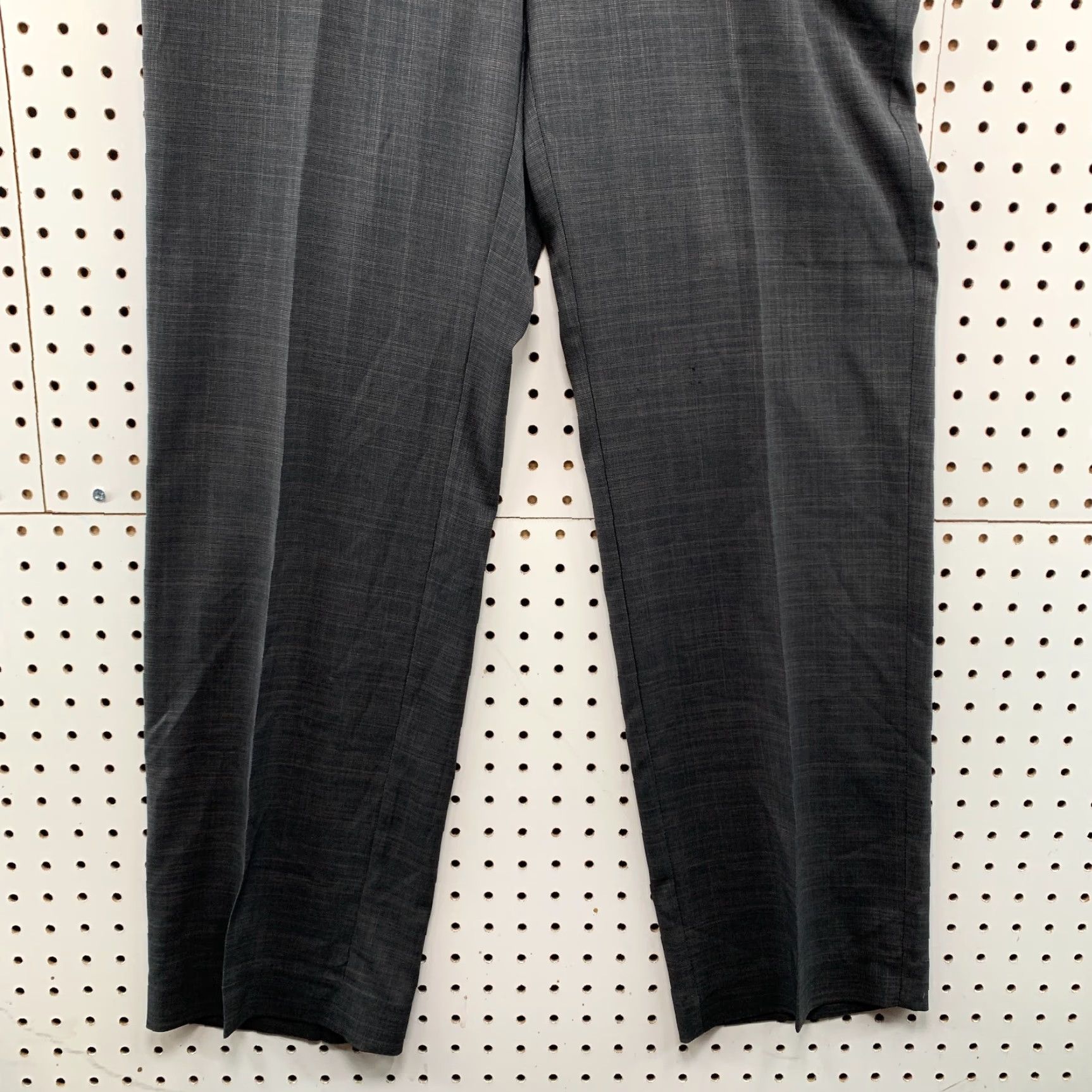 Savane Vintage Savane Dress Pants Men's Size 33x32 Formal Clothing Gray Flat Front Mid Rise Straight Leg NWT Size US 33 - 4 Thumbnail