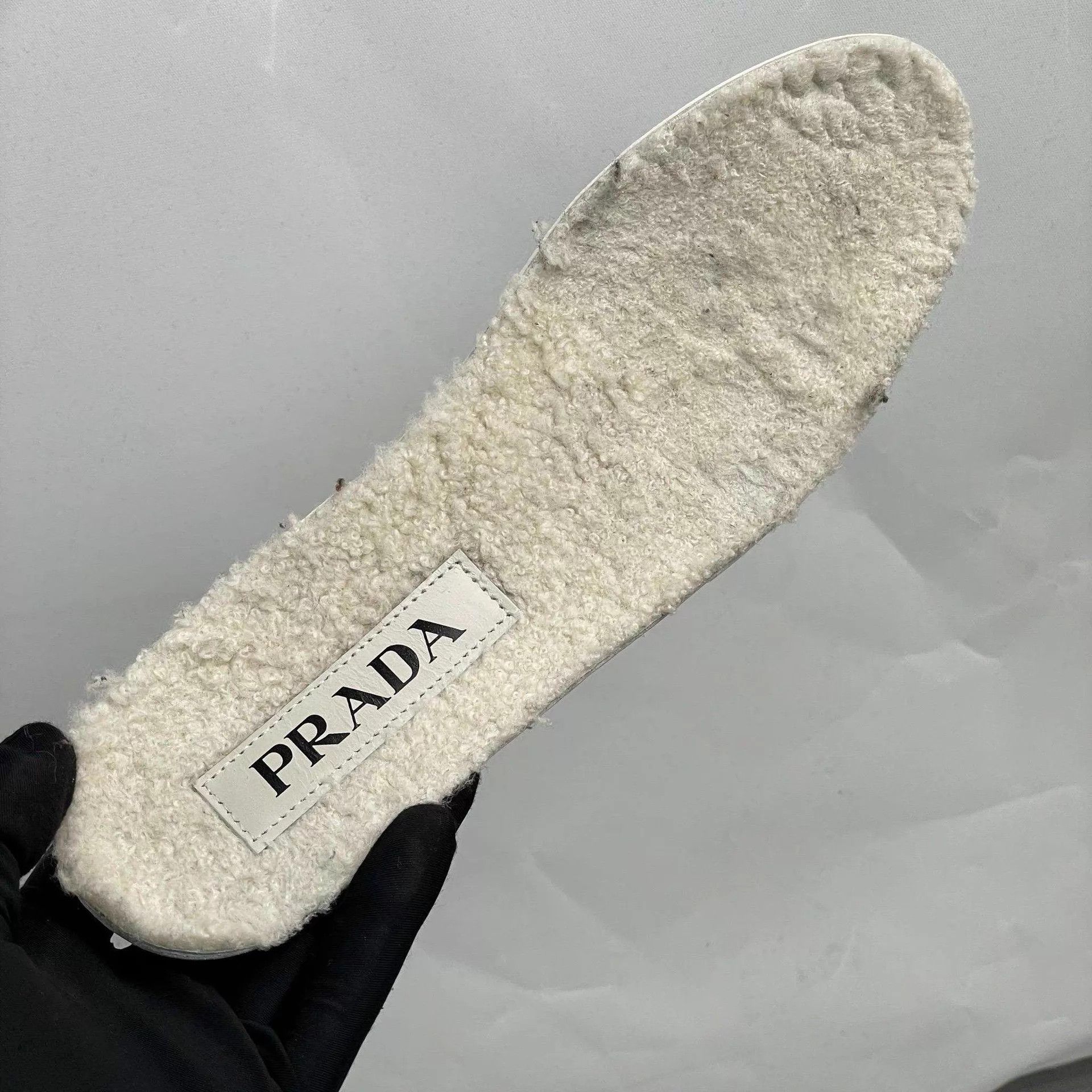 Prada Prada Cotton Fleece-Lined 38 Shoes Size US 7.5 / IT 37.5 - 5 Thumbnail
