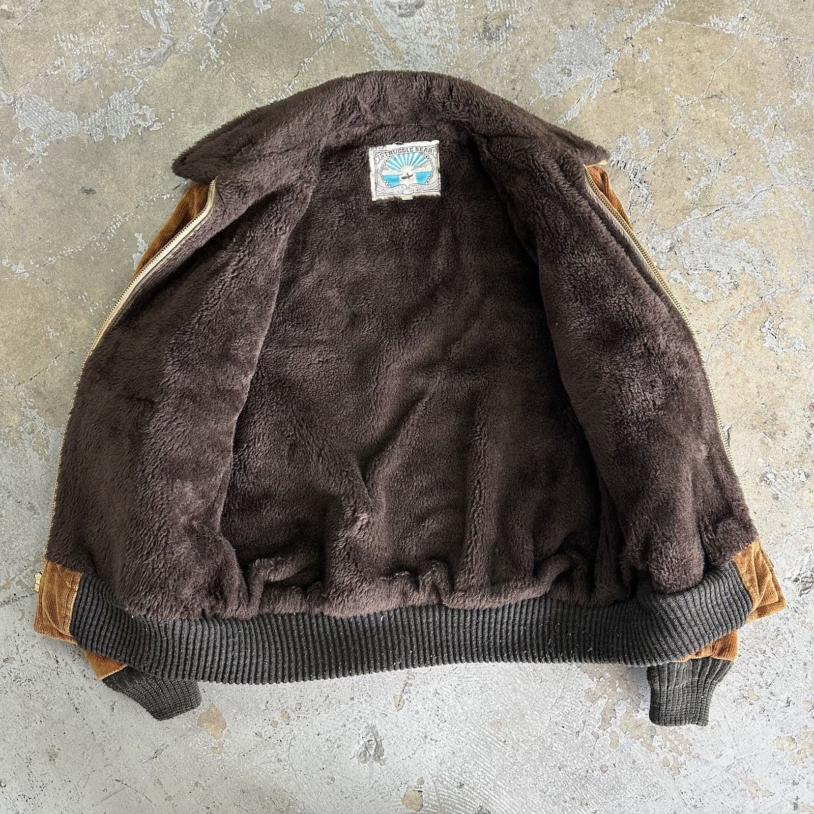 Vintage × William Barry Vintage 70s William Barry Struggle Wear A-2 Corduroy Jacket Size US M / EU 48-50 / 2 - 3 Thumbnail