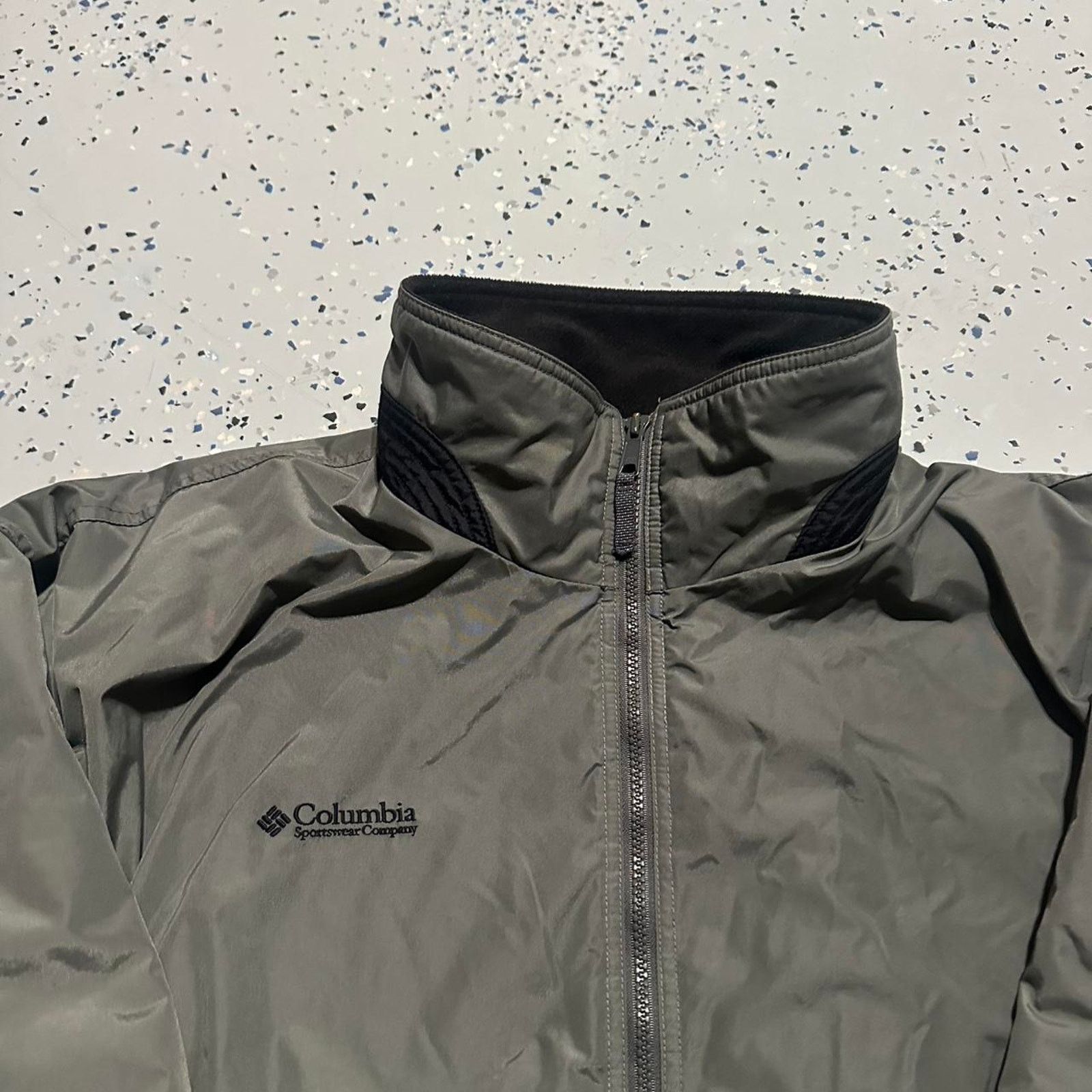Columbia Vintage Columbia Windbreaker Puffer Zip Up Jacket Size US M / EU 48-50 / 2 - 2 Thumbnail