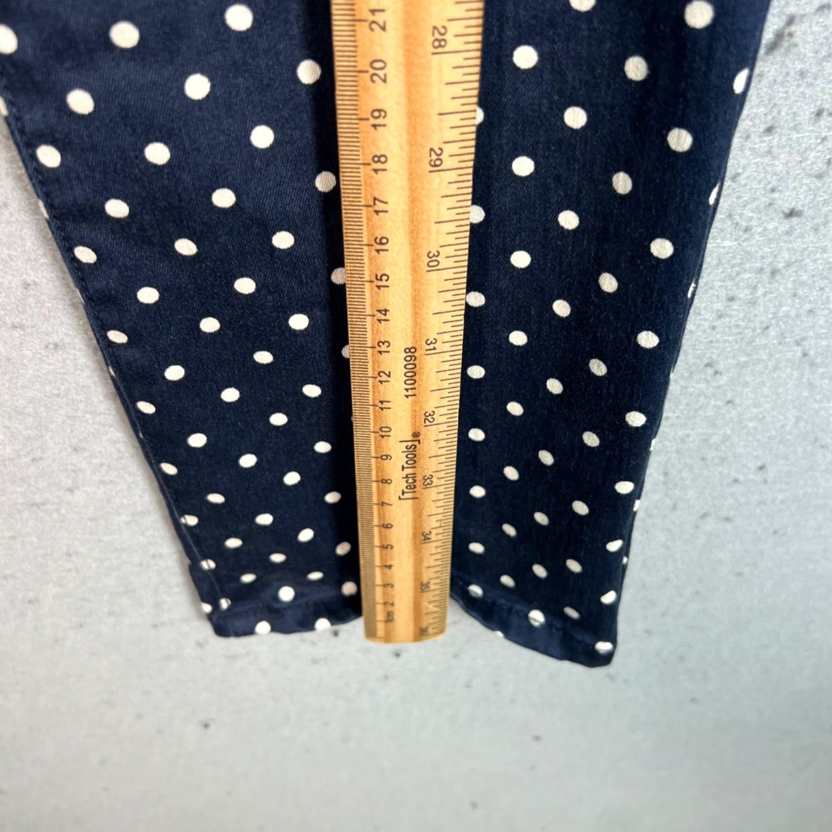 J.Crew J.Crew Toothpick Polka Dot Skinny Jeans Size 31 Blue & White Cotton Blend Womens Size 24" / US 00 / IT 34 - 6 Thumbnail