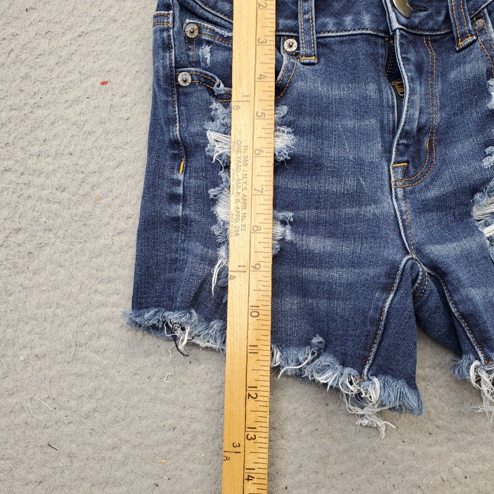 American Eagle Outfitters American Eagle Outfitters Shorts Women Size 00 Blue Denim High Rise Distressed Size 24" / US 00 / IT 34 - 3 Thumbnail
