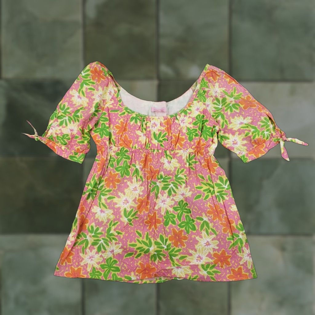 Lilly Pulitzer VINTAGE Lilly Pulitzer Blouse Women Size 4 Pink Floral Short Sleeve Casual Spring Summer Size S / US 4 / IT 40 - 1 Thumbnail