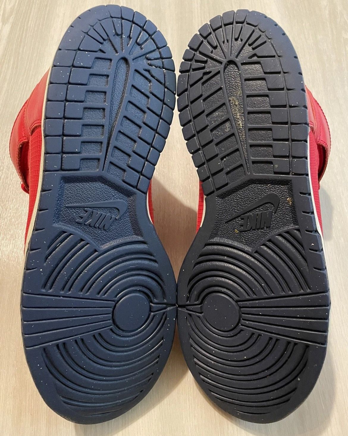 Vintage Nike Dunk USA Olympic University Red Sneakers Men’s Size 9.5 Size US 9.5 / EU 42-43 - 10 Thumbnail