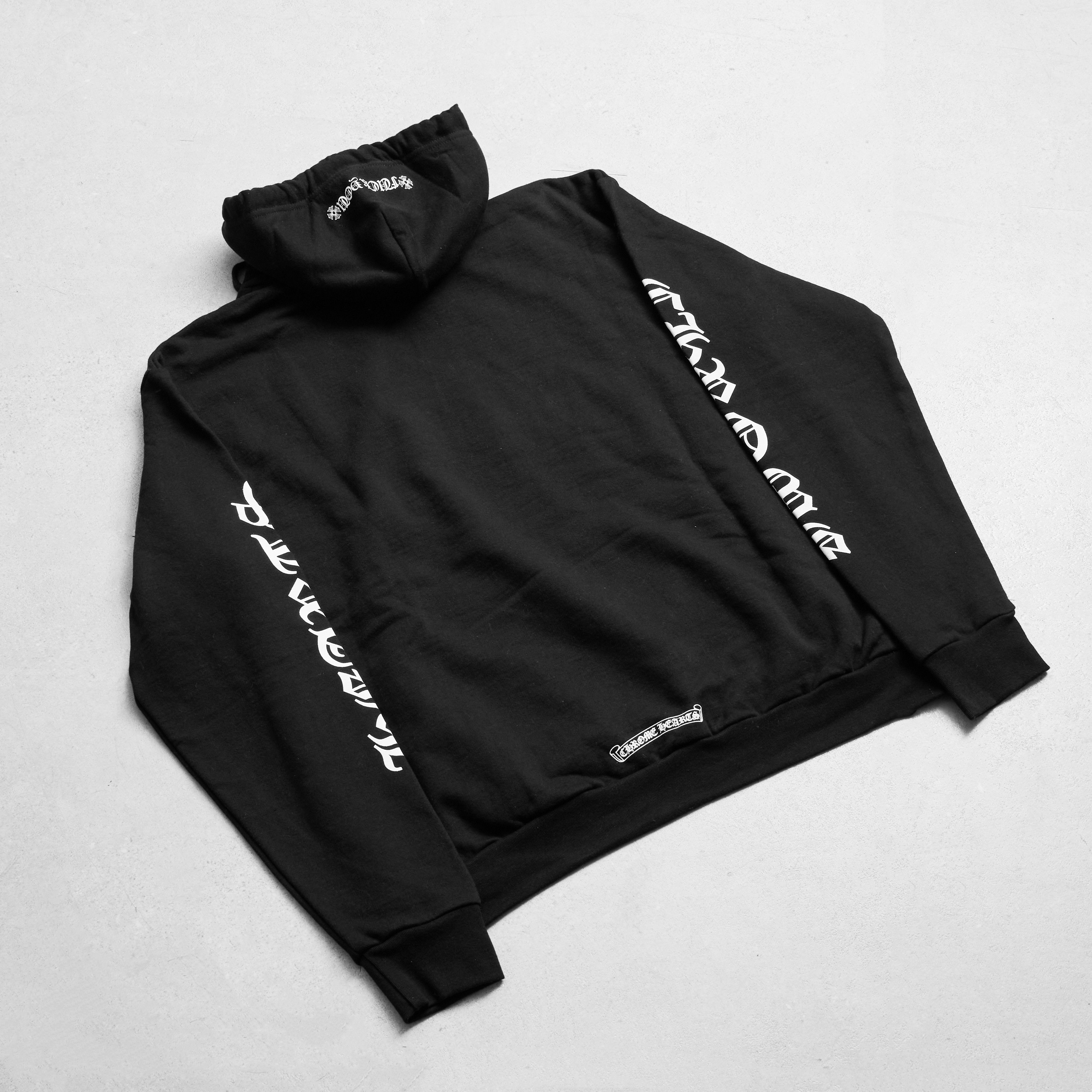 Chrome Hearts CHROME HEARTS Vertical Logo Hoodie Size US L / EU 52-54 / 3 - 2 Thumbnail