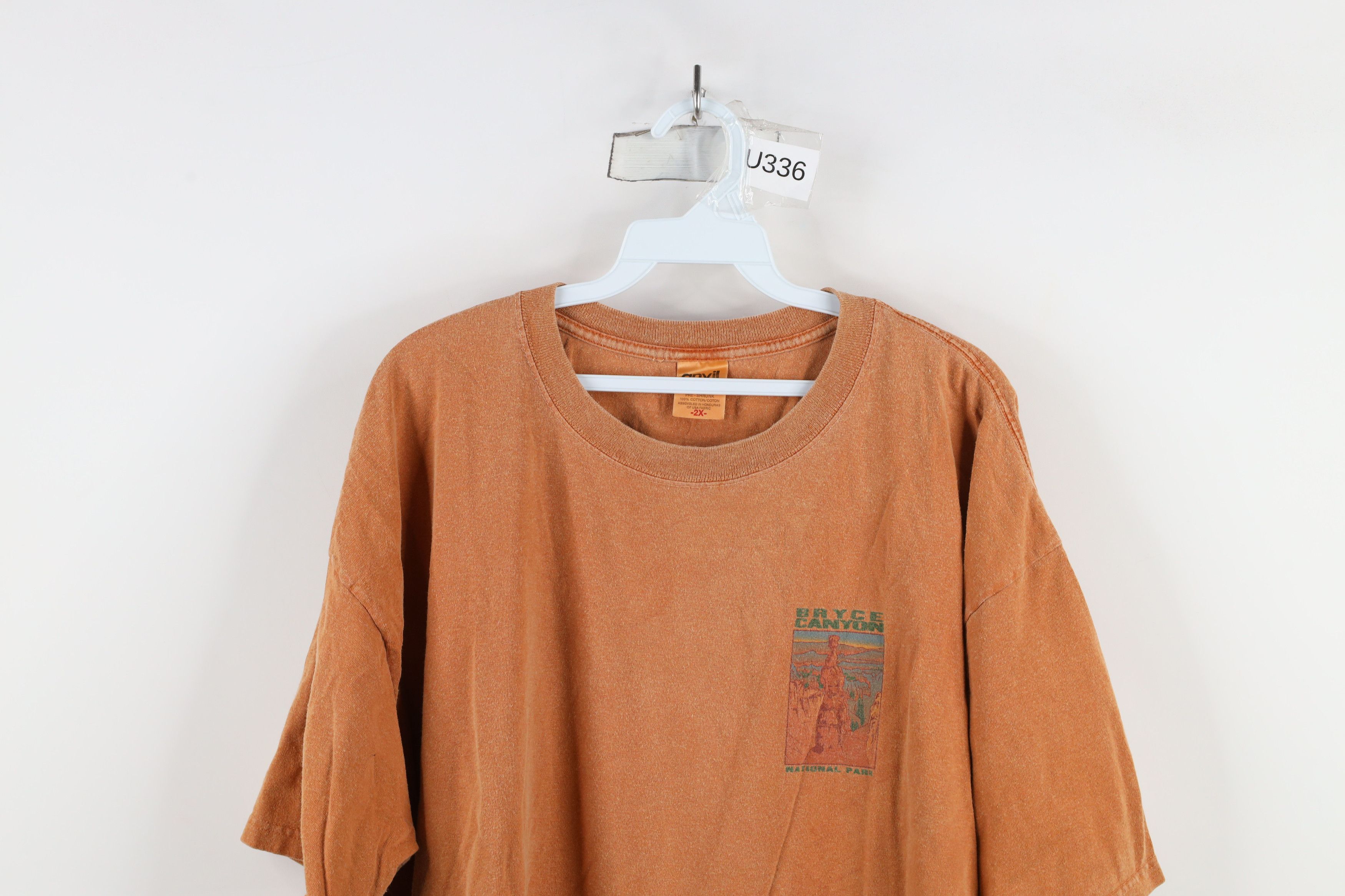 Vintage Vintage 90s Streetwear Bryce Canyon National Park T-Shirt Size US XXL / EU 58 / 5 - 2 Thumbnail