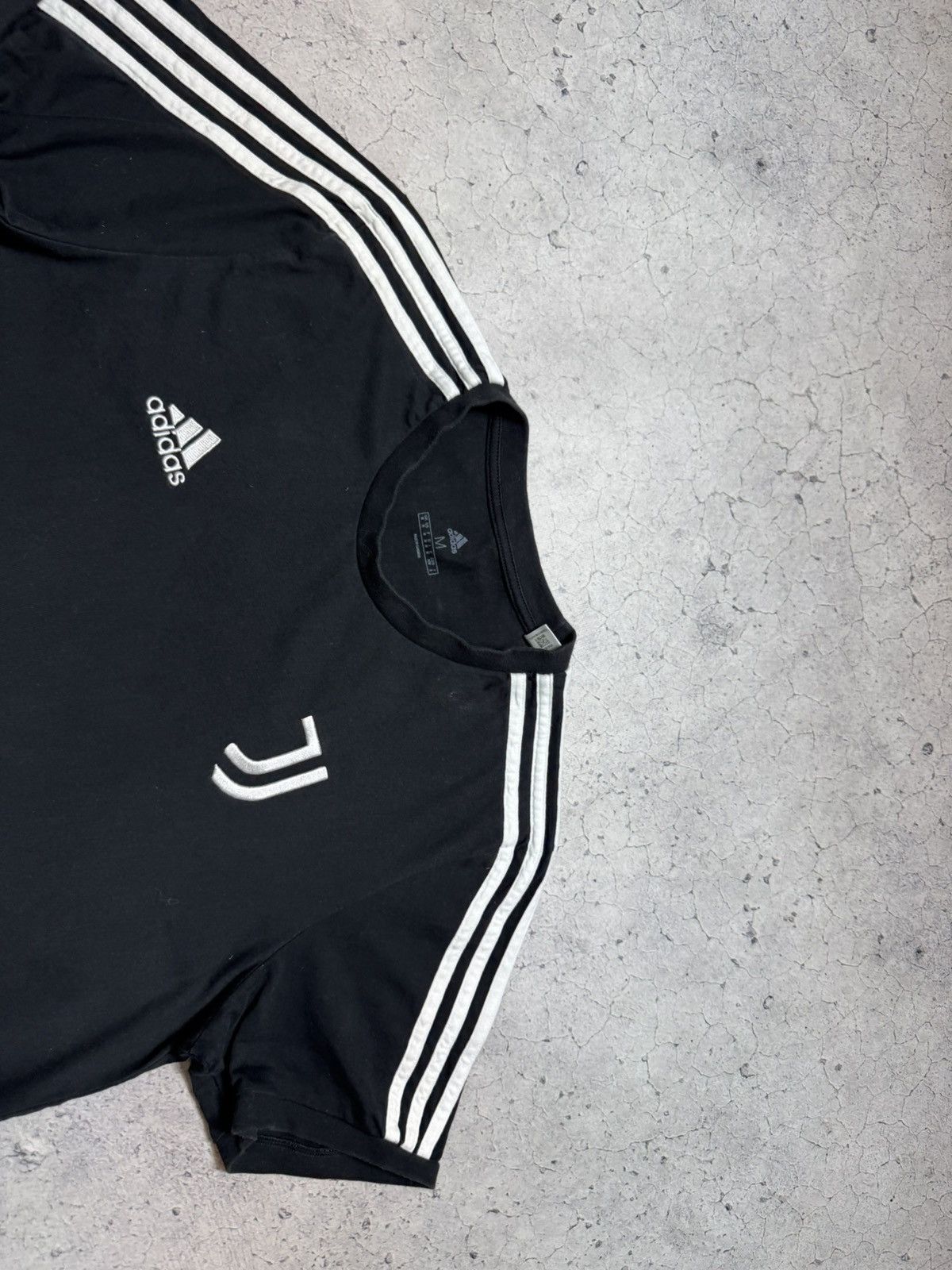 Adidas Adidas FC Juventus T-Shirt Soccer Size US M / EU 48-50 / 2 - 5 Thumbnail