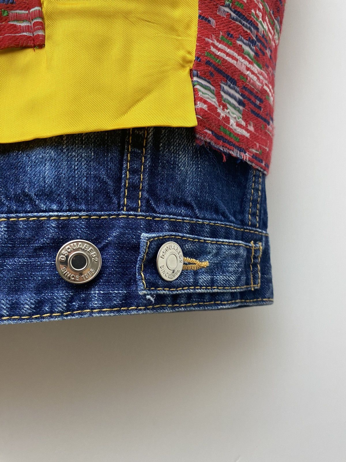 Dsquared2 Avant-garde dsquared color vest Size 44R - 9 Thumbnail
