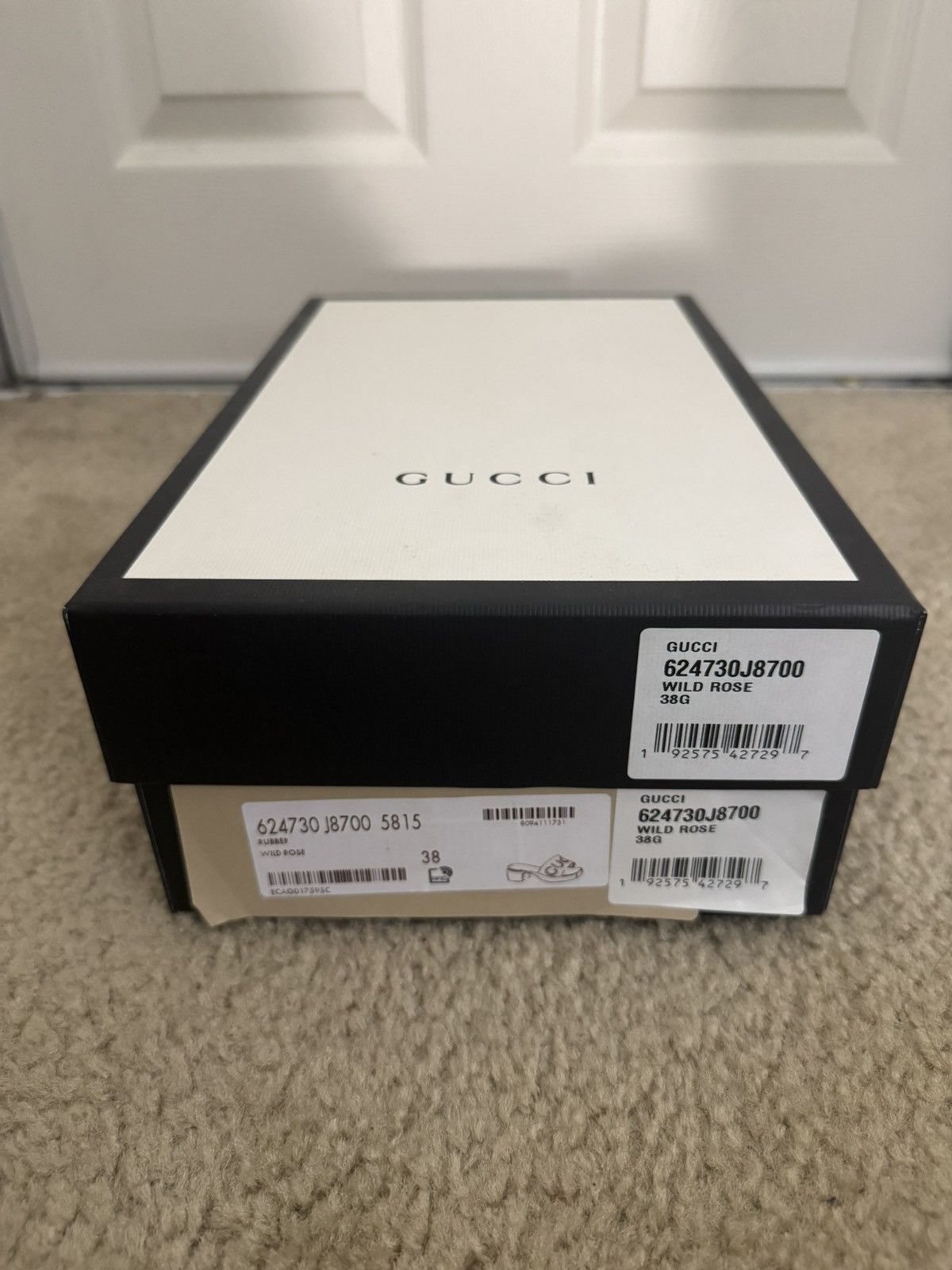 Gucci GUCCI RUBBER SLIDE SANDAL "Wild Rose" Size US 8 / IT 38 - 2 Thumbnail