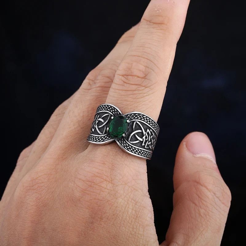 Jewelry Knot Green Zircon Ring Size ONE SIZE - 1 Thumbnail