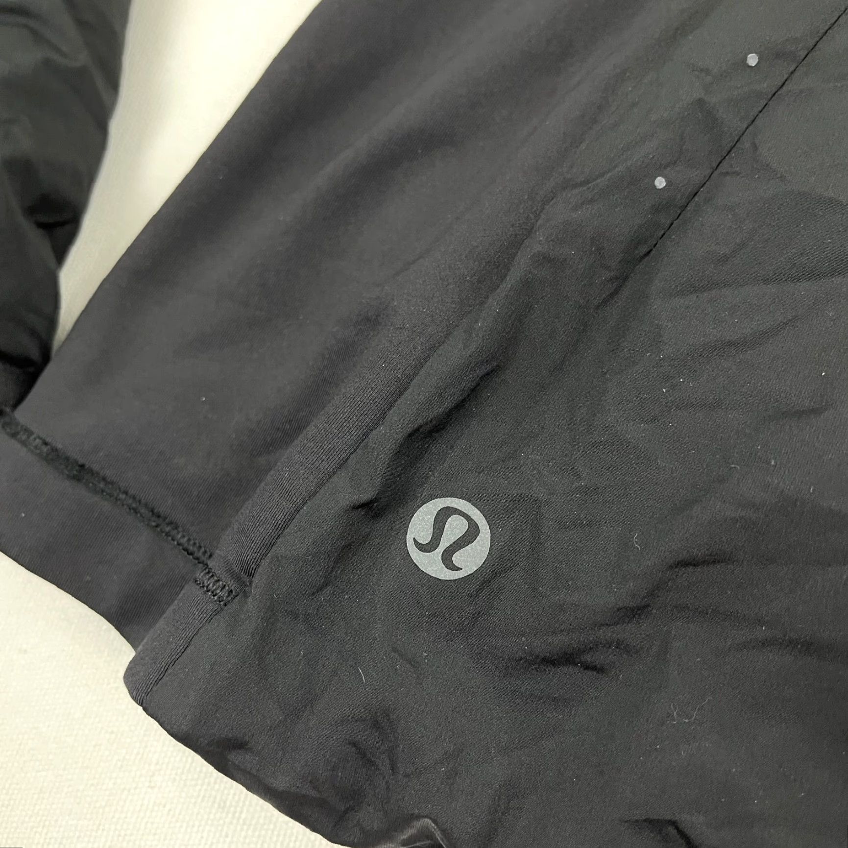 Lululemon Lululemon Run For Cold Jacket Women Sz 6 Black Primaloft Full Zip Pockets Thumbholes Athletic Womens Size M / US 6-8 / IT 42-44 - 3 Thumbnail