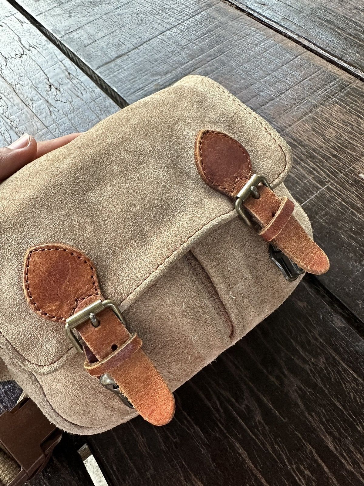 Japanese Brand Leather pouch bag nice design Size ONE SIZE - 4 Thumbnail