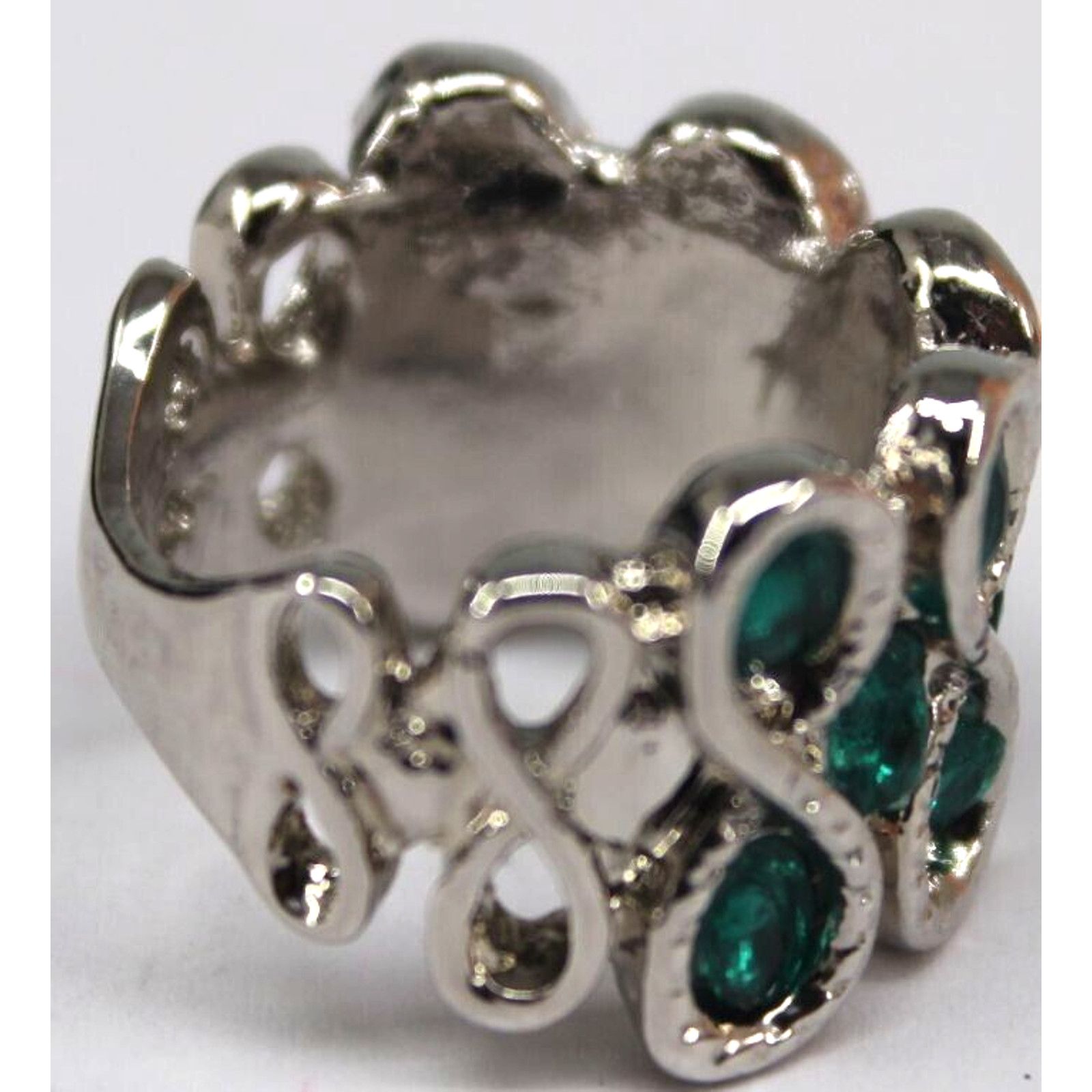 Other Elegant Green Glass Silvertone Ring Figure Eight Eternity Size ONE SIZE - 4 Thumbnail