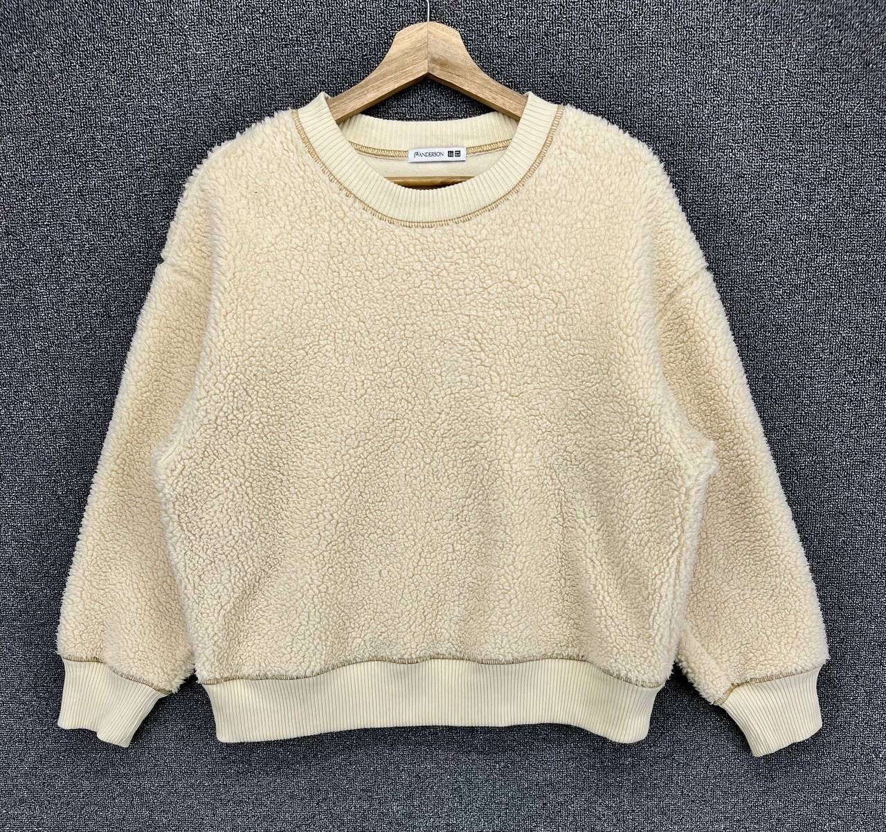 JW Anderson J.W.Anderson x Uniqlo Fleece Luxury Sweatshirt Size M / US 6-8 / IT 42-44 - 1 Thumbnail