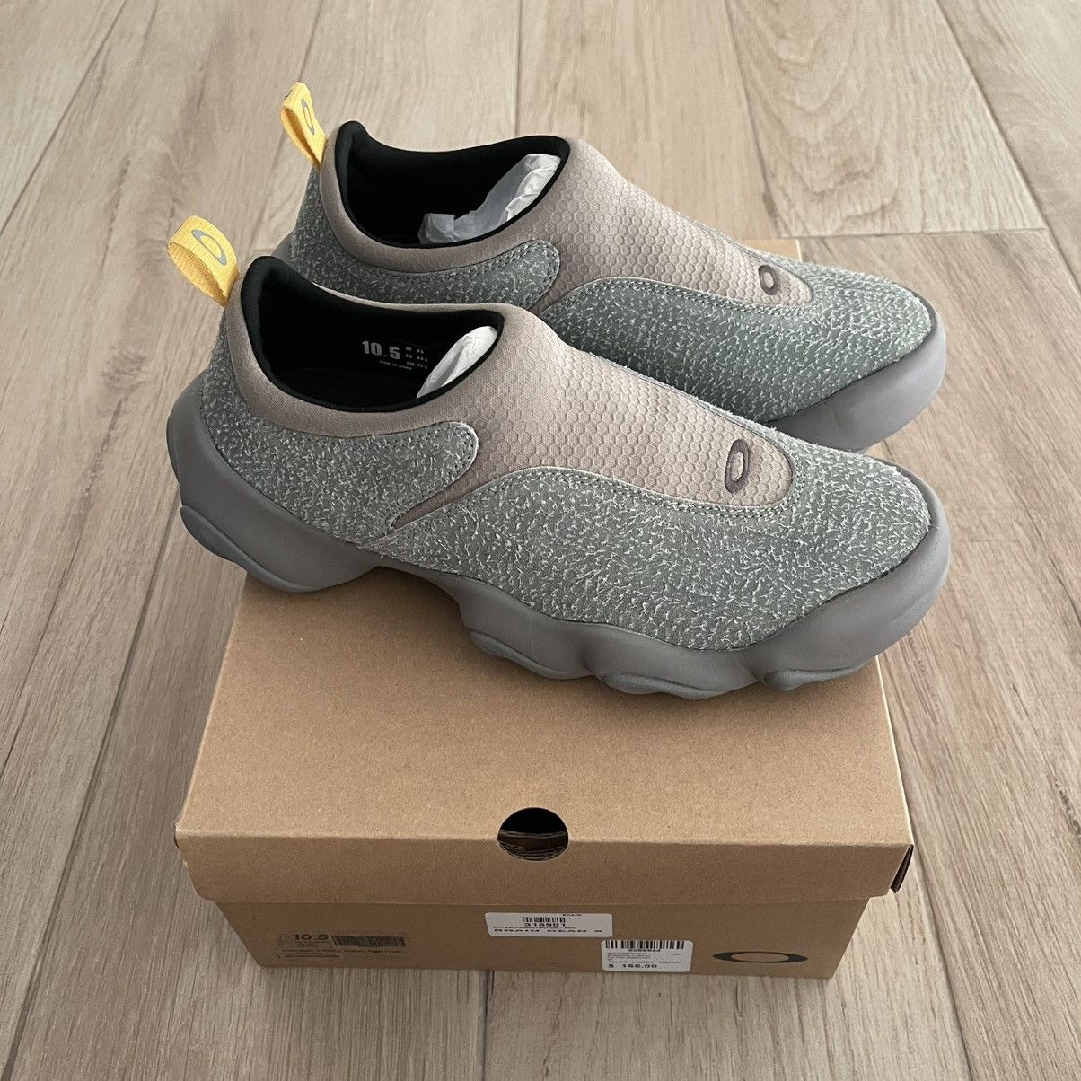 Brain Dead × Oakley Factory Team Flesh Sneaker Sage Size US 10.5 / EU 43-44 - 1 Thumbnail