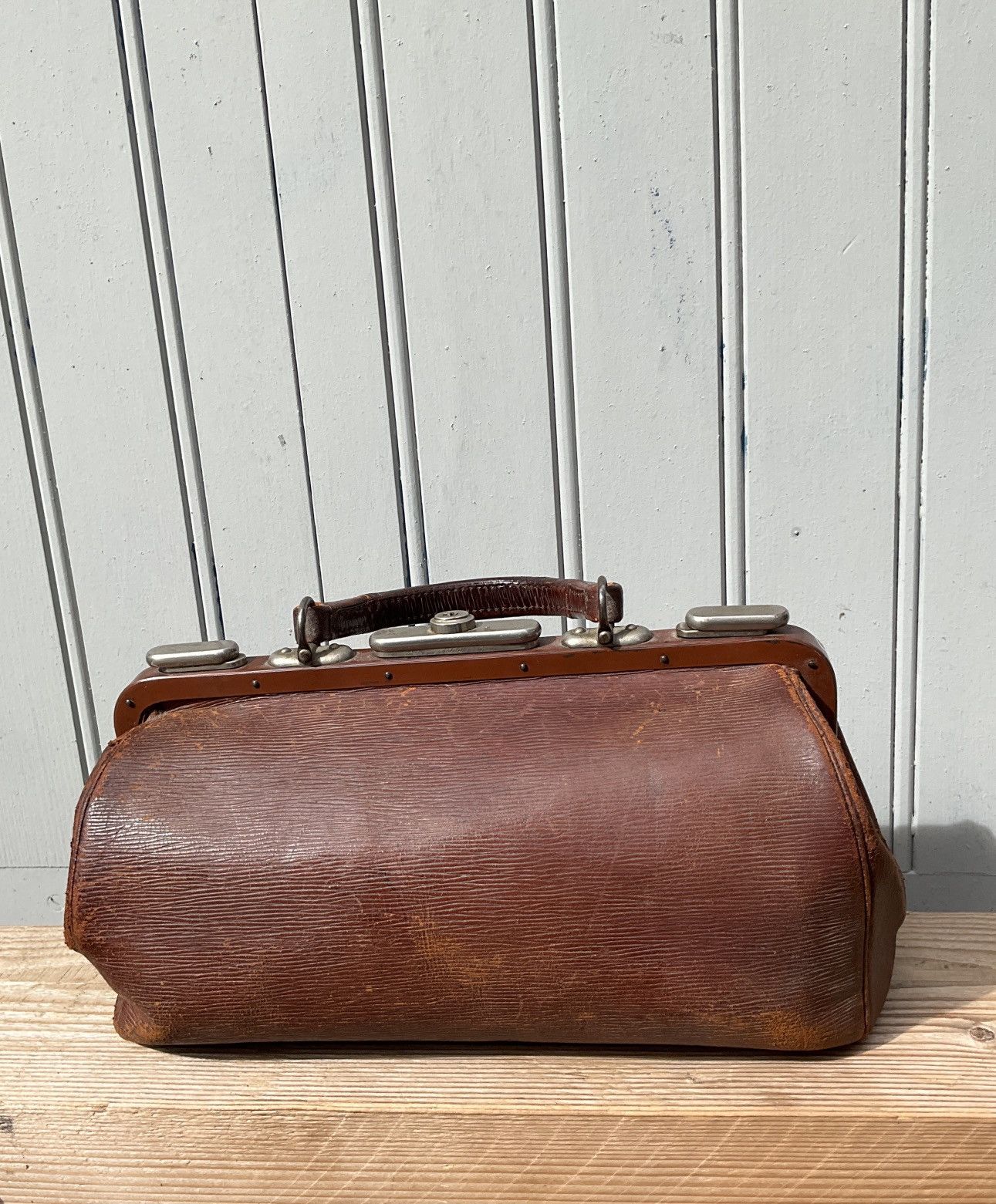 Vintage Vintage leather suitcase Size 44 - 1 Thumbnail