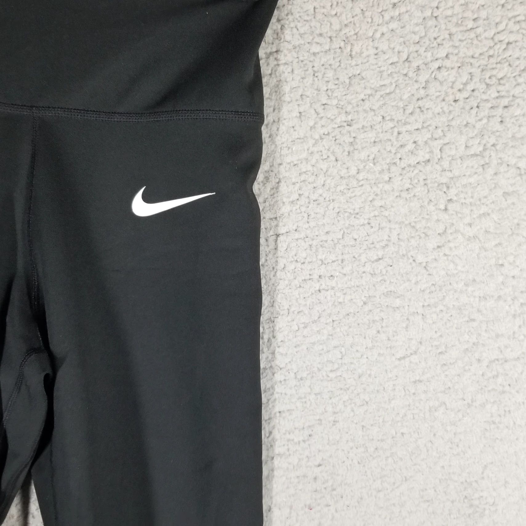 Nike Nike Women's XS Black Dri-Fit Tights Team One Compression Size 26" / US 2 / IT 38 - 2 Thumbnail