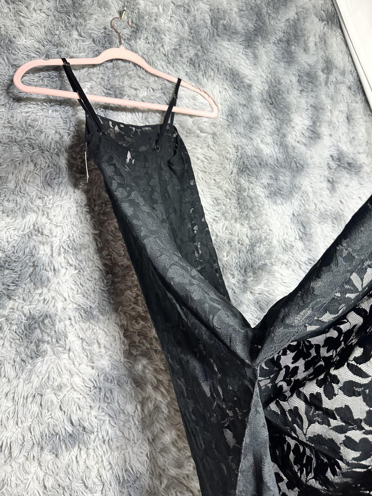 Alden Black Floral Lace Spaghetti Strap Maxi Dress Size XS / US 0-2 / IT 36-38 - 1 Thumbnail