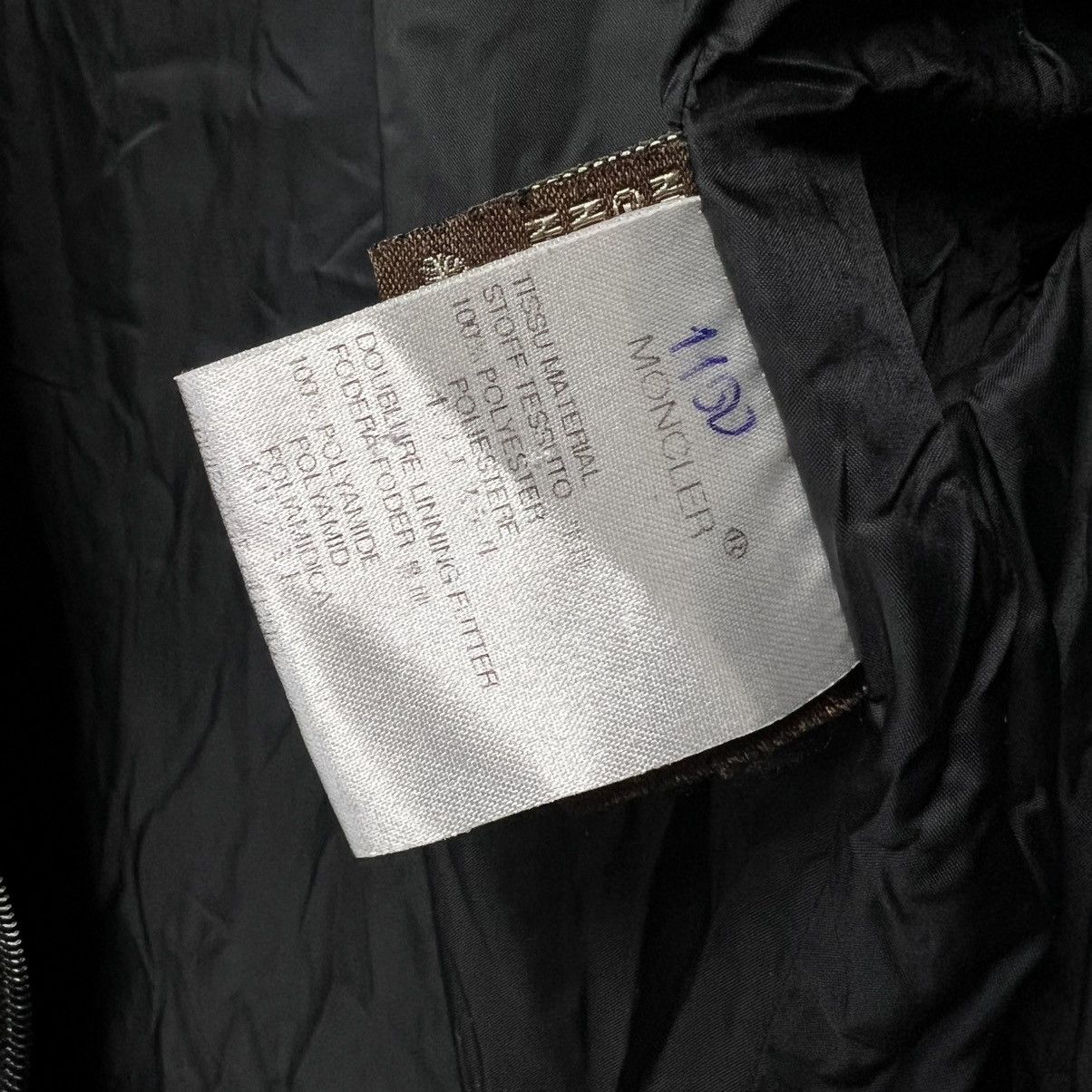 Moncler × Vintage Vintage Moncler Puffer Down Jacket Size M / US 6-8 / IT 42-44 - 13 Thumbnail