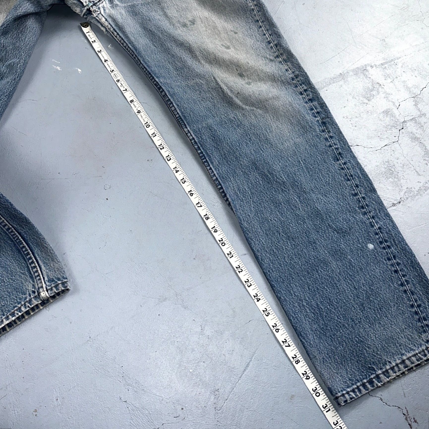 Levi's VINTAGE Levi's 501 Jeans Way 90s Straight Levi's 501 40x36 Blue Light Wash Mens Jeans Classic Style 90s Boys? Size US 40 / EU 56 - 5 Thumbnail
