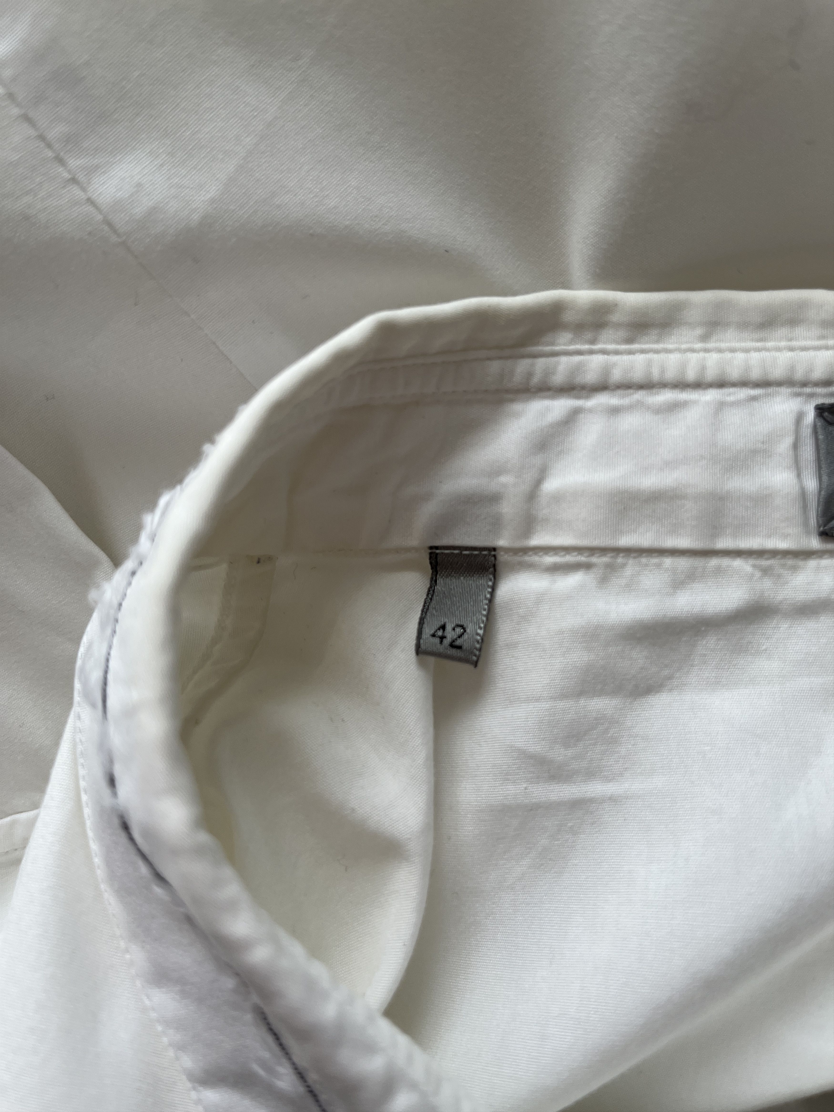 Dior ⚡️QUICK SALE⚡️Dior KVA White Button Up Shirt with Detailing Size US L / EU 52-54 / 3 - 7 Thumbnail