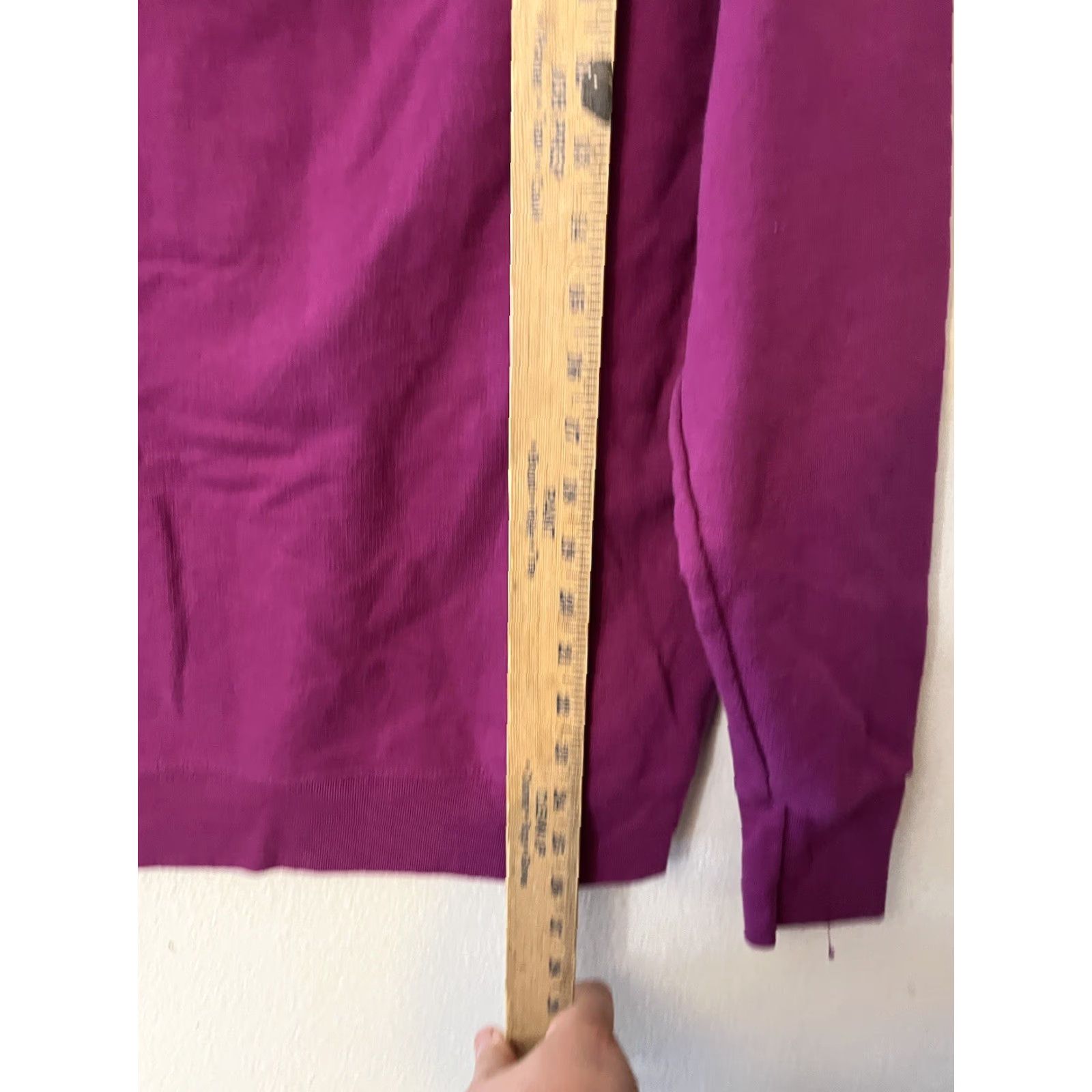 Champion CHAMPION Hoodie Medium Purple Pull Over Sweatshirt Womens M Purple Zipper Activewear Size M / US 6-8 / IT 42-44 - 4 Thumbnail