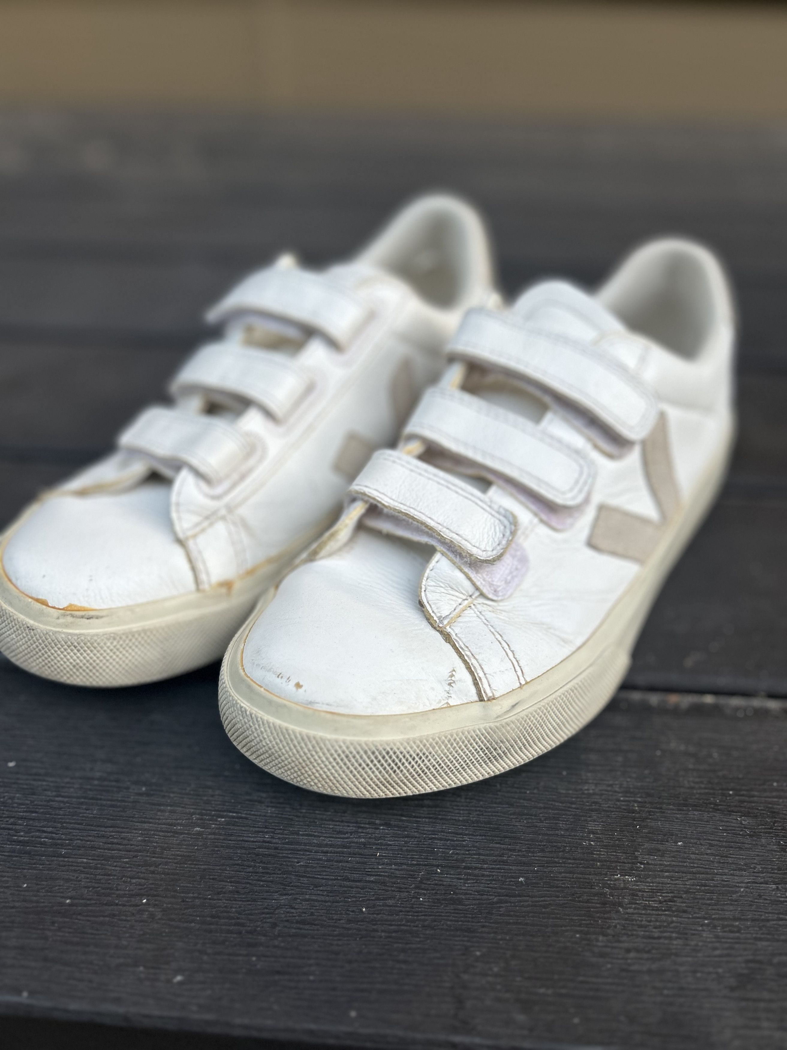 Veja VEJA RECIFE V LOCK TRIPLE STRAP WOMENS SZ 9 EU40 Size US 9 / IT 39 - 2 Thumbnail