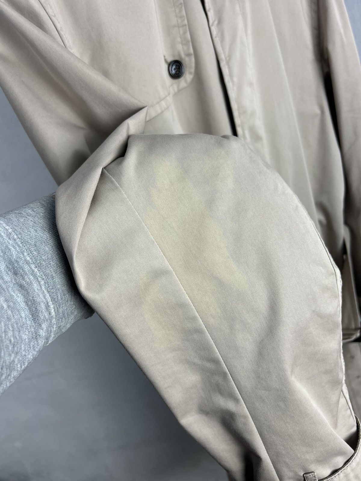 Burberry Burberry Novacheck Trench Coat Jacket size-54 Size US L / EU 52-54 / 3 - 9 Thumbnail
