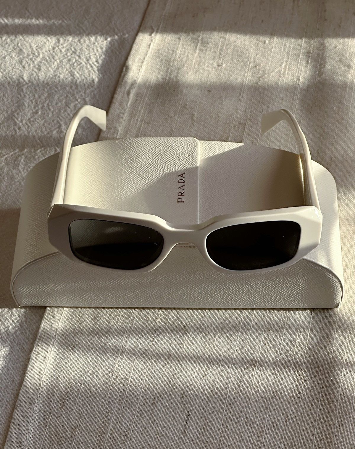 Prada PRADA Runway Symbole White Sunglasses SPR17W Quavo Logo Size ONE SIZE - 6 Thumbnail