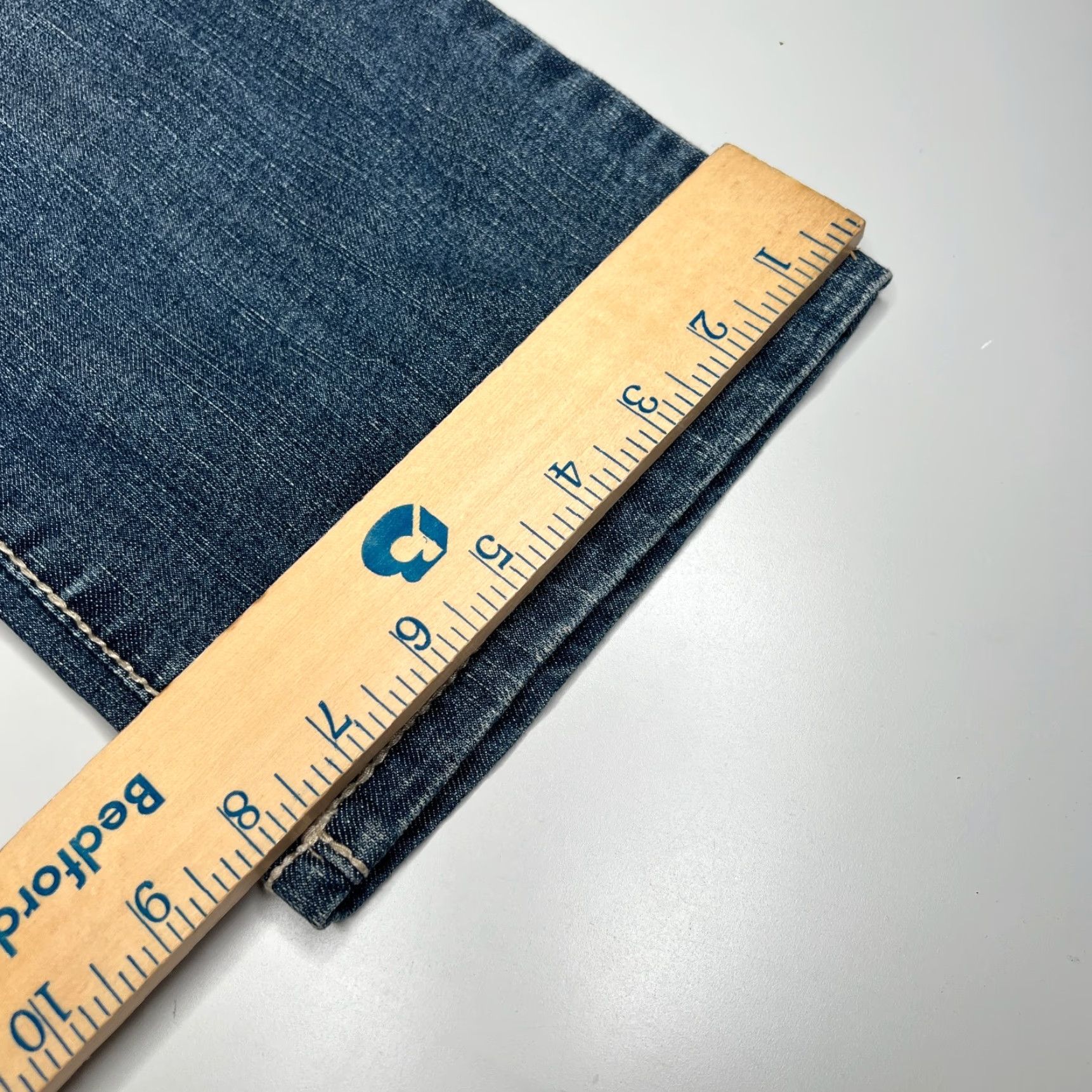 Vintage Code Bleu Jeans Marielle Slim Straight Women’s 14 / 31 Blue Rhinestone Embellishments Denim Straight Jeans Size 36" / US 14 / IT 50 - 2 Thumbnail