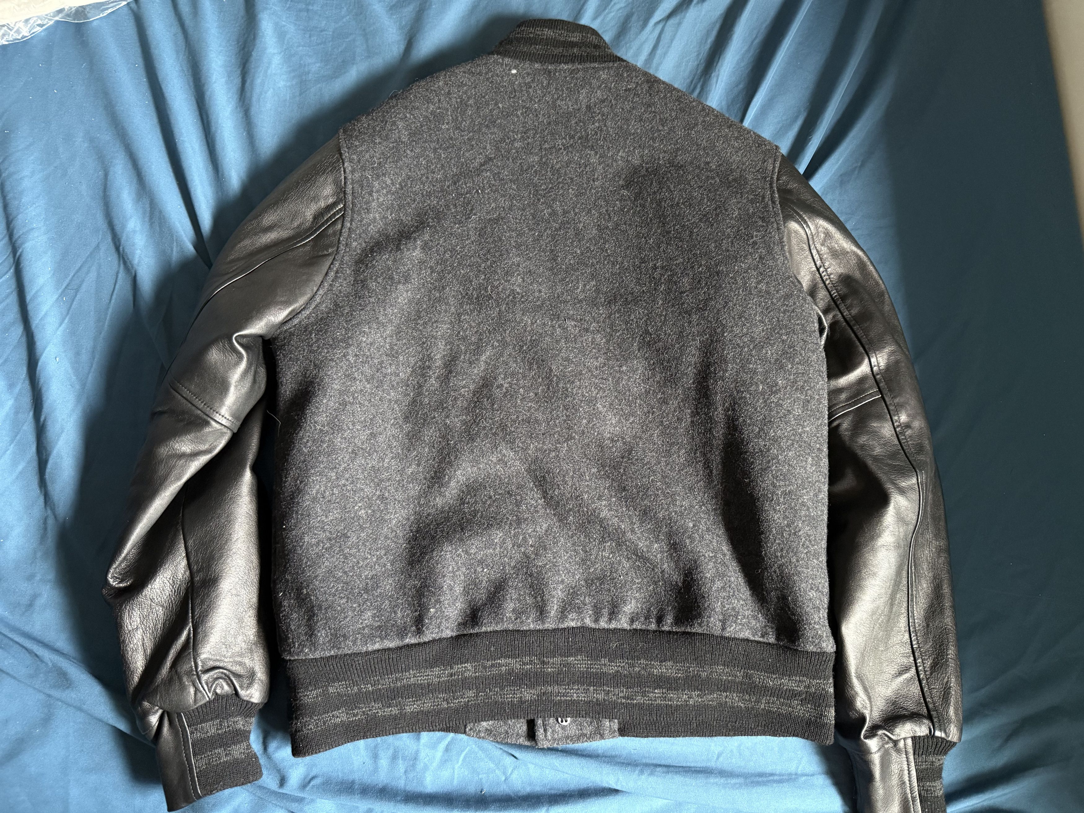 Golden Bear Frank & Oak x Golden Bear Jacket Large (slim fit) $849 Size US L / EU 52-54 / 3 - 11 Thumbnail