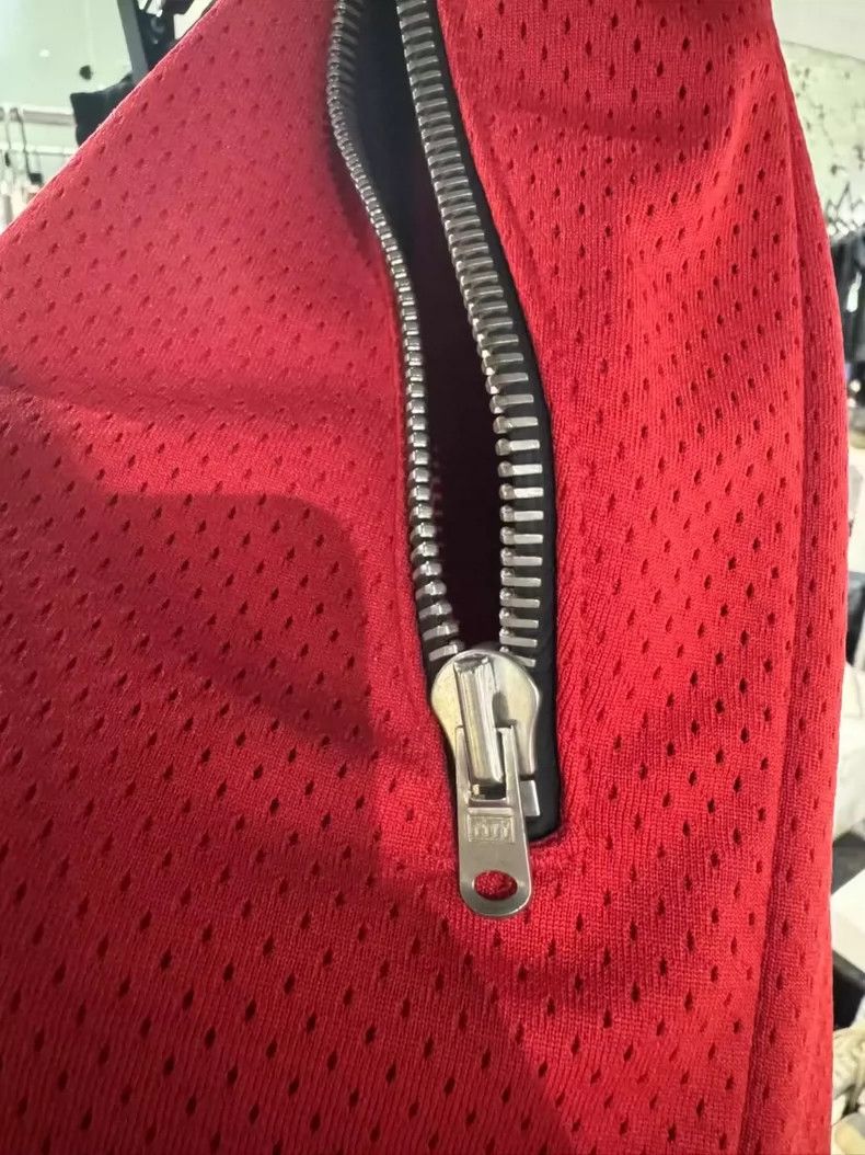 Fear of God Fear of God size s Red Mesh Shorts 2504-Nextarrow Size US 28 / EU 44 - 3 Thumbnail
