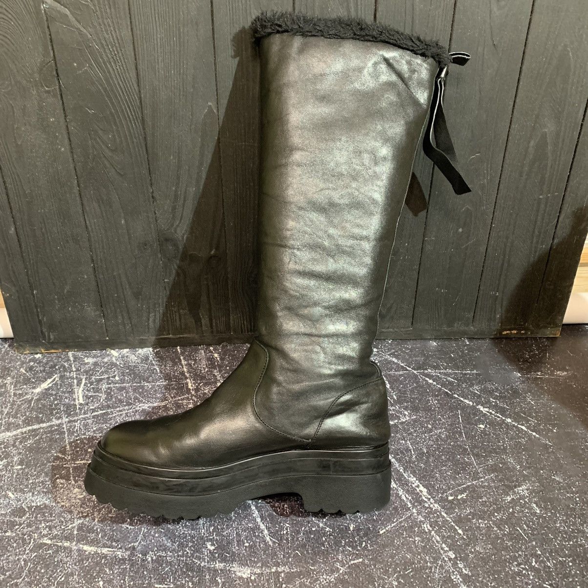 RED Valentino RED VALENTINO Women’s Warm Leather Boots Size 40 EU Size US 10 / IT 40 - 8 Thumbnail