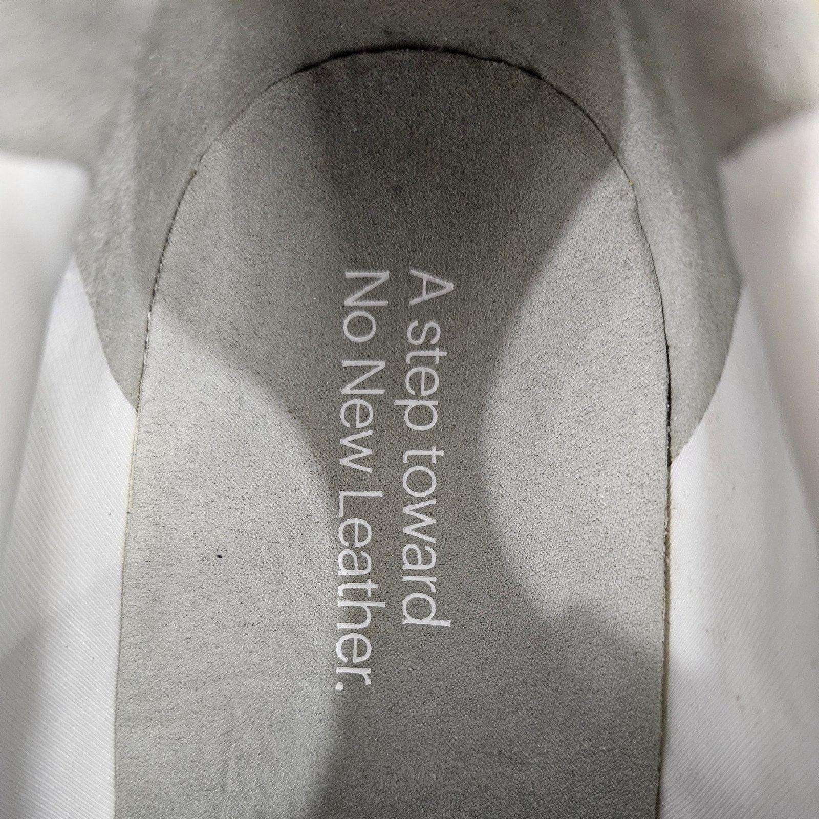 Everlane NWOT Everlane The ReLeather Court Sneaker Sz. W 14 / M 12 Size US 12 / EU 45 - 7 Thumbnail