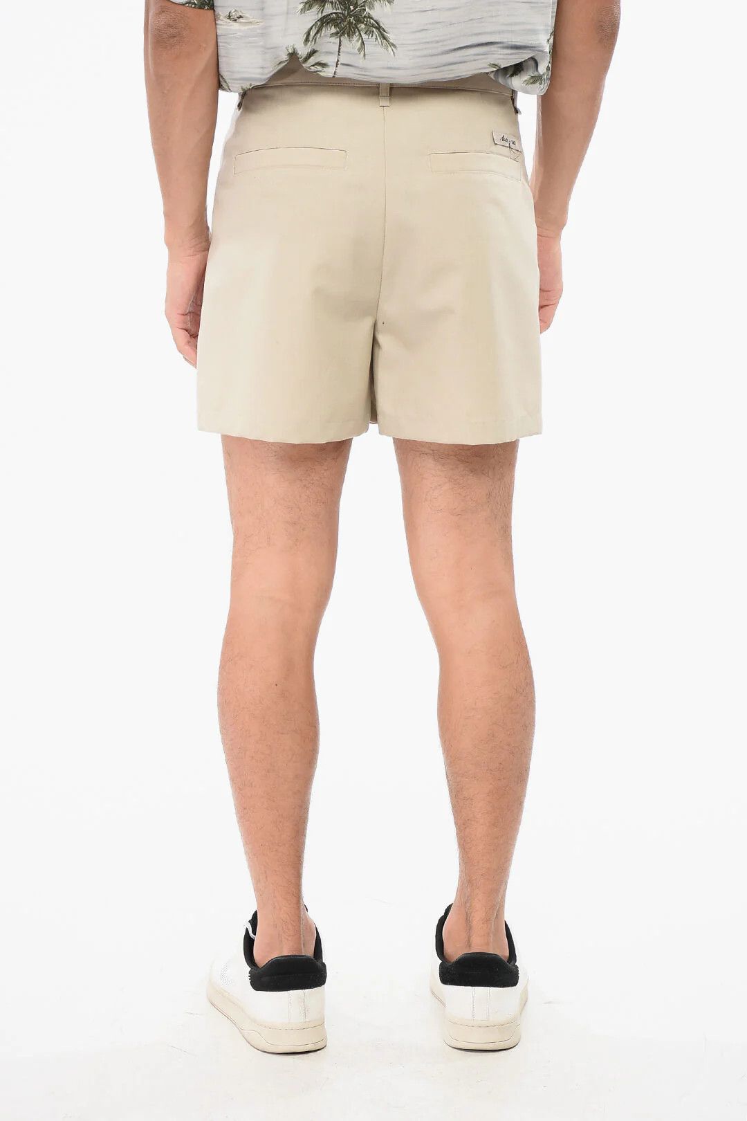 Fendi og1mm0426 Virgin Wool Short in Beige Size US 30 / EU 46 - 2 Thumbnail