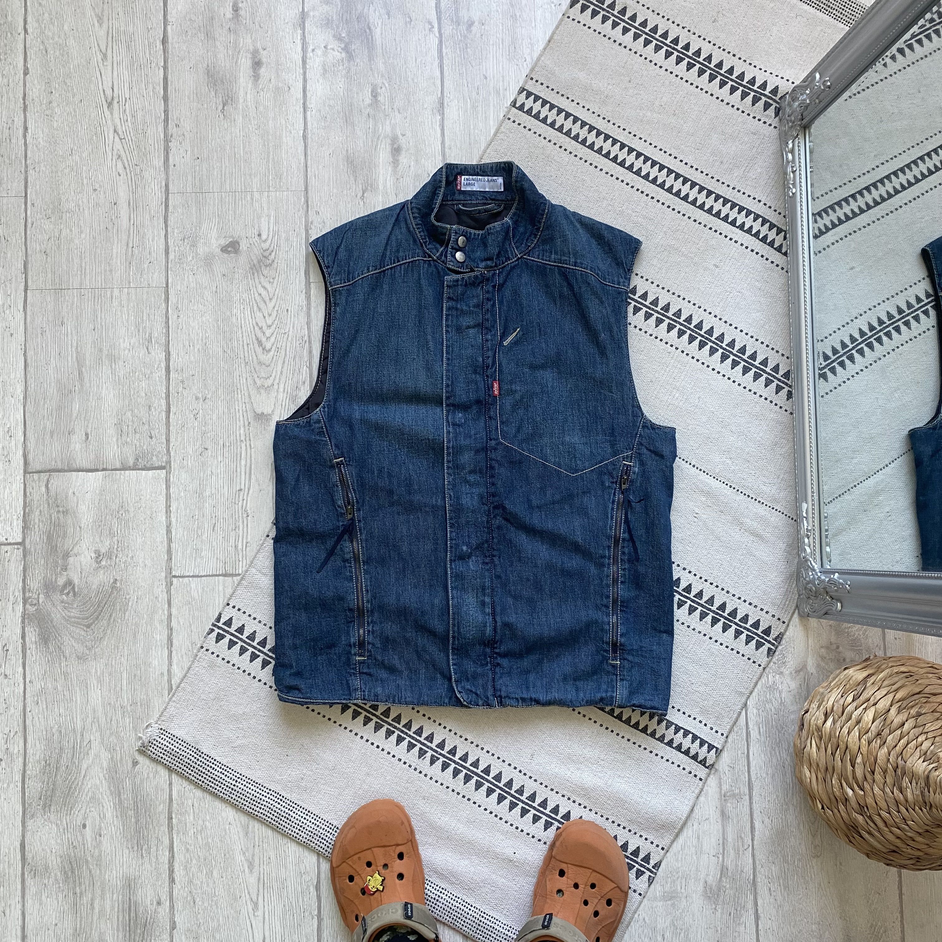 Levi's Vintage Clothing Vintage Engineered Levis denim Vests Y2K jeans jacket Size US L / EU 52-54 / 3 - 1 Thumbnail