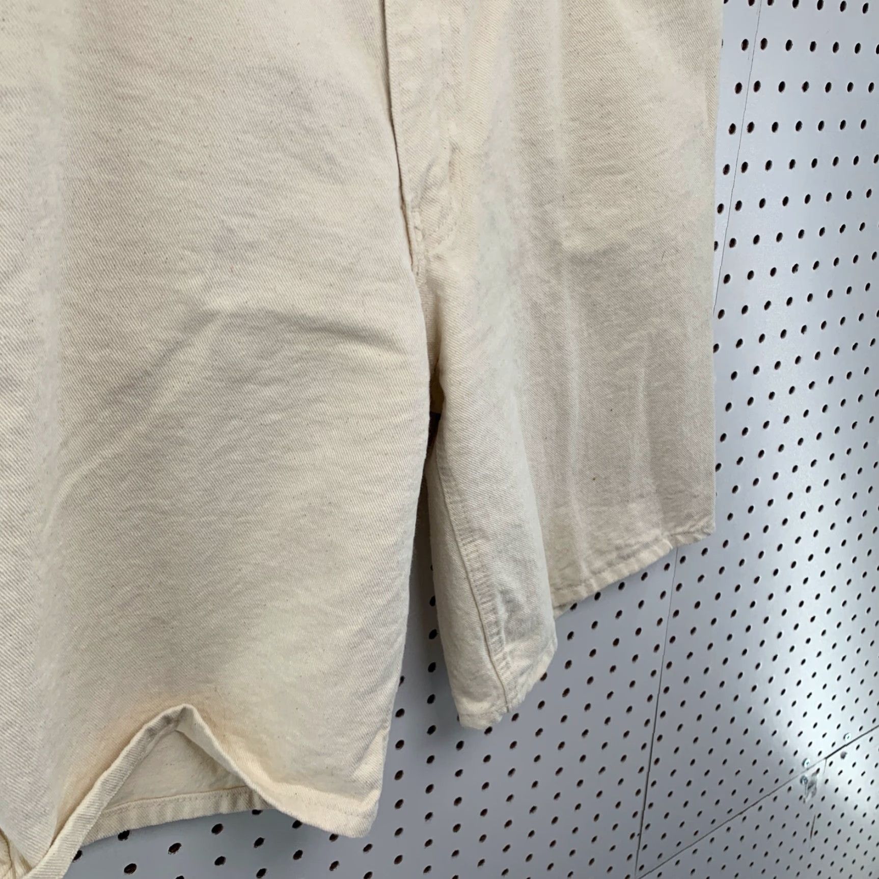 Denime VINTAGE Basic Utilities Denim Shorts Mens 32 Beige Inseam 11 30 in Waist Flat Front Pockets Regular Fit Summer Mens Beige Denim Shorts Size US 32 / EU 48 - 7 Thumbnail
