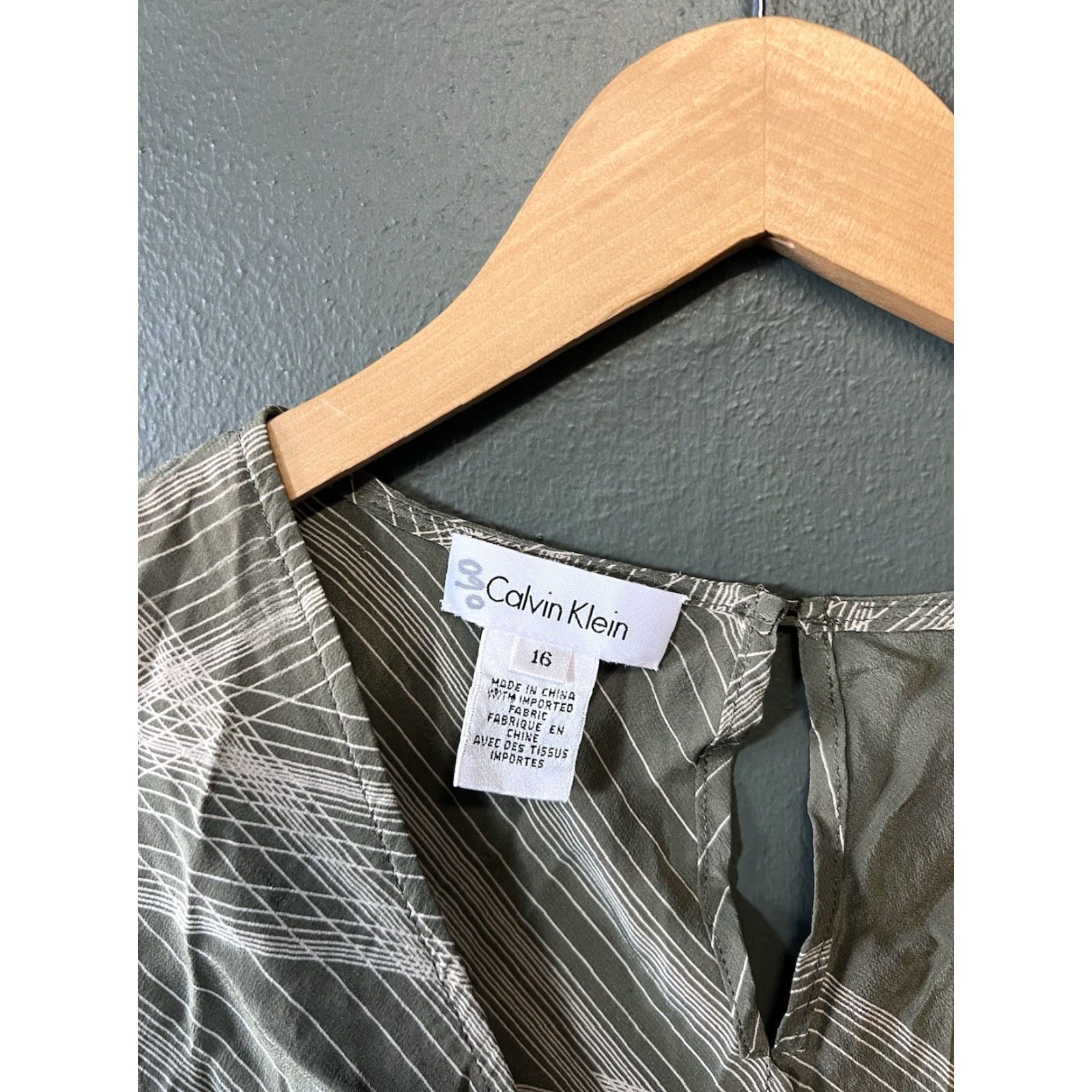 Calvin Klein Calvin Klein Womens Green Abstract Silk Sleeveless Maxi Dress 16 Maxi Dress Silk Green Womens 16 Calvin Klein Size XXL / US 16-18 / IT 52-54 - 3 Thumbnail